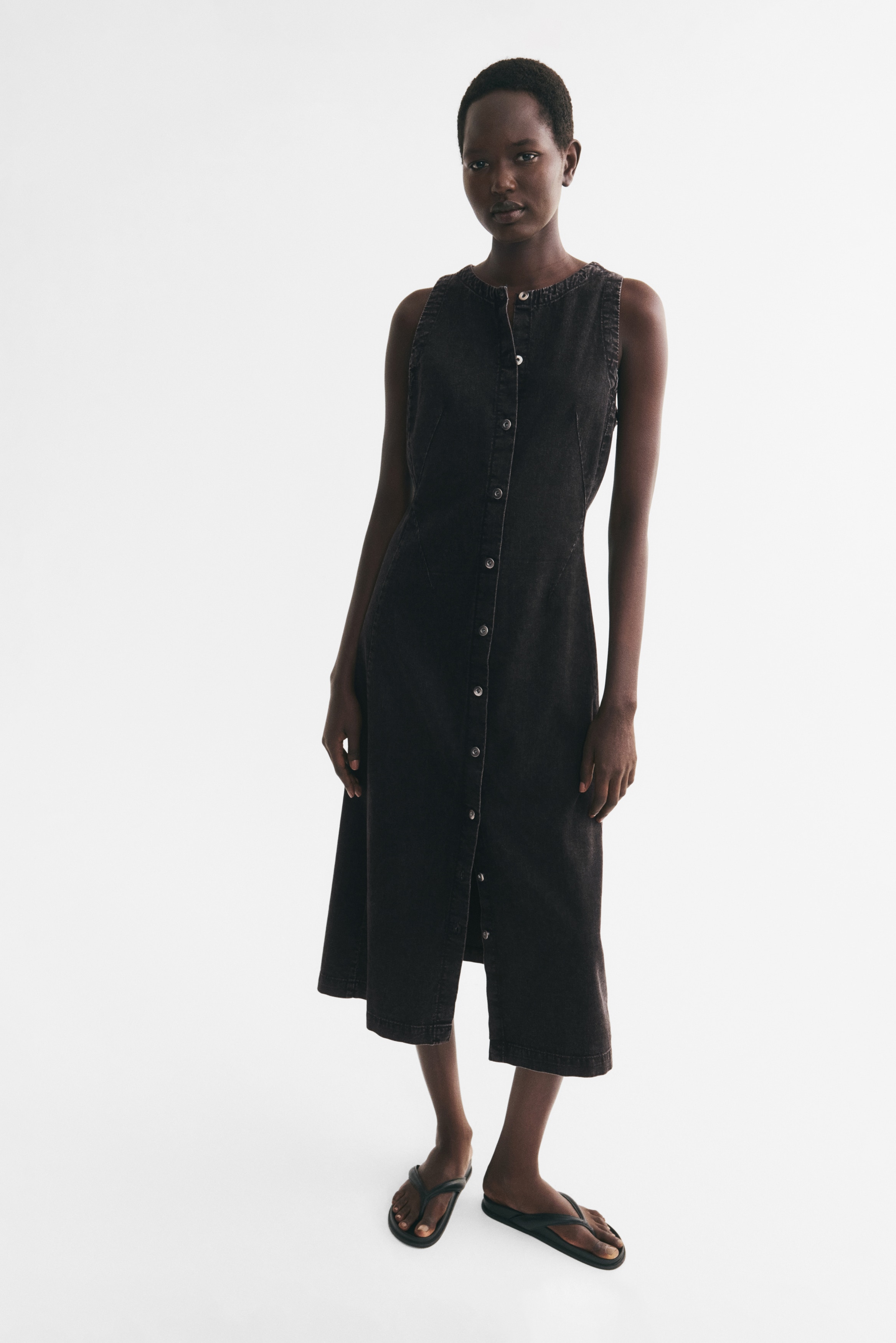 Button-Front Denim Dress thumbnail 3