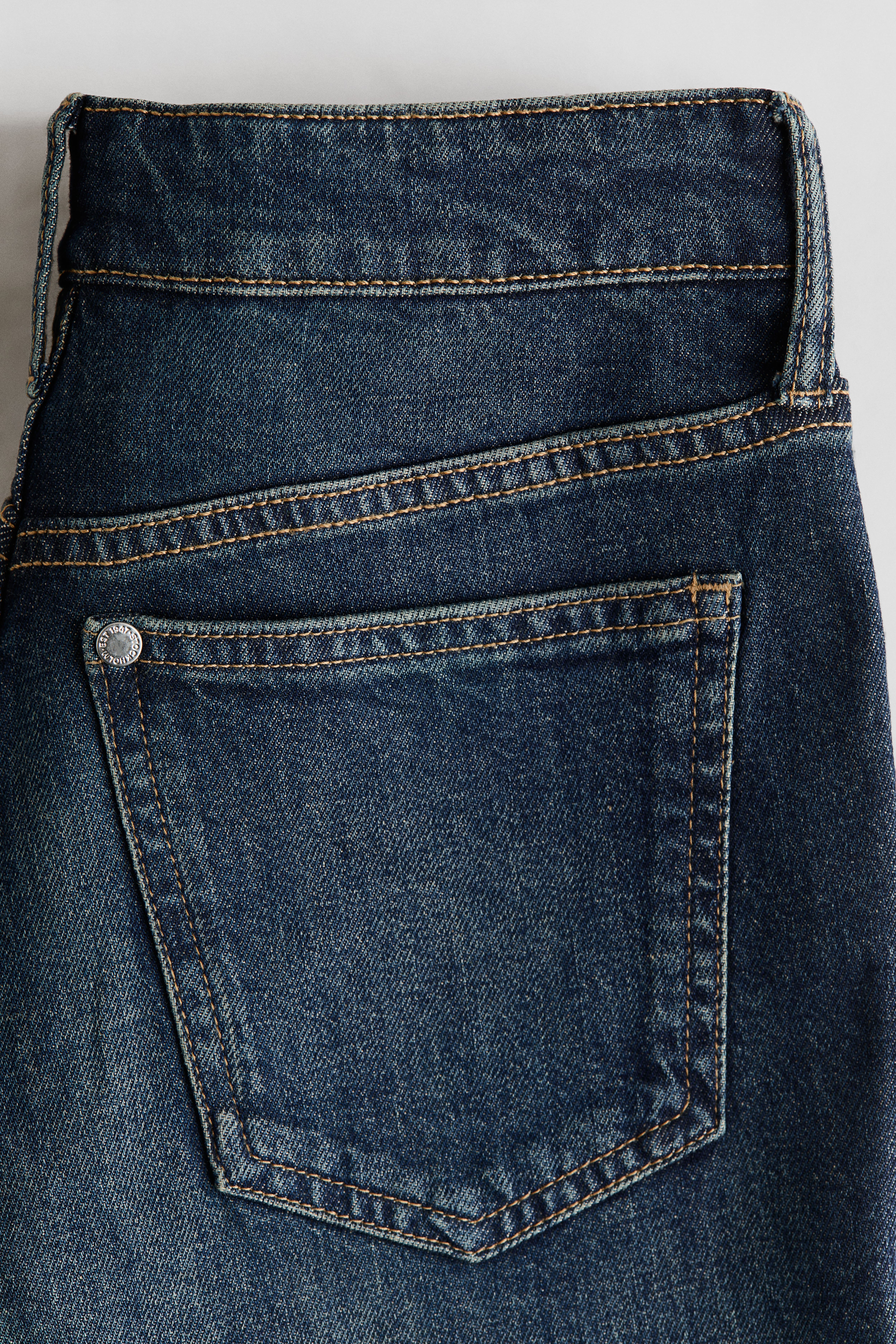Comfort Stretch Slim-Fit Jeans