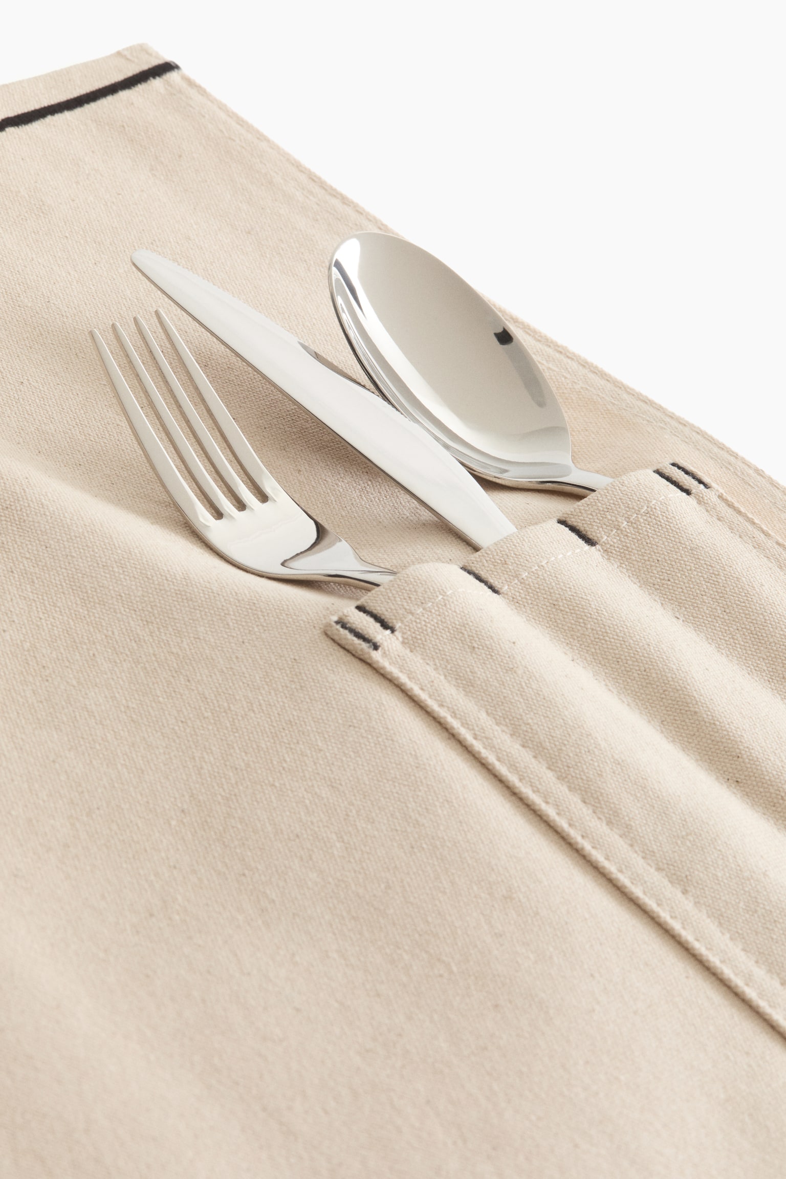4-pack pocket-detail place mats - 4