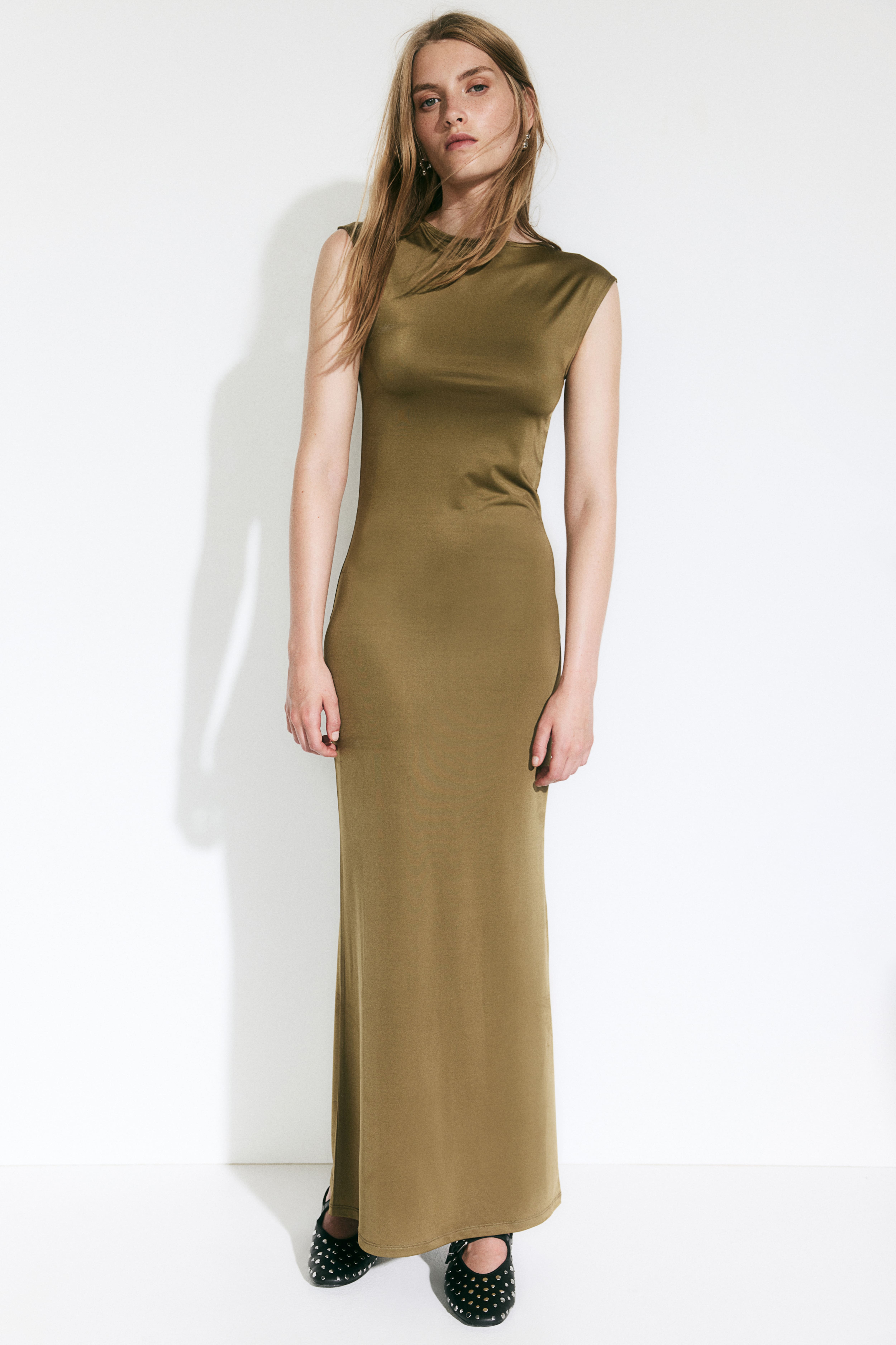 H&m olive green dress best sale