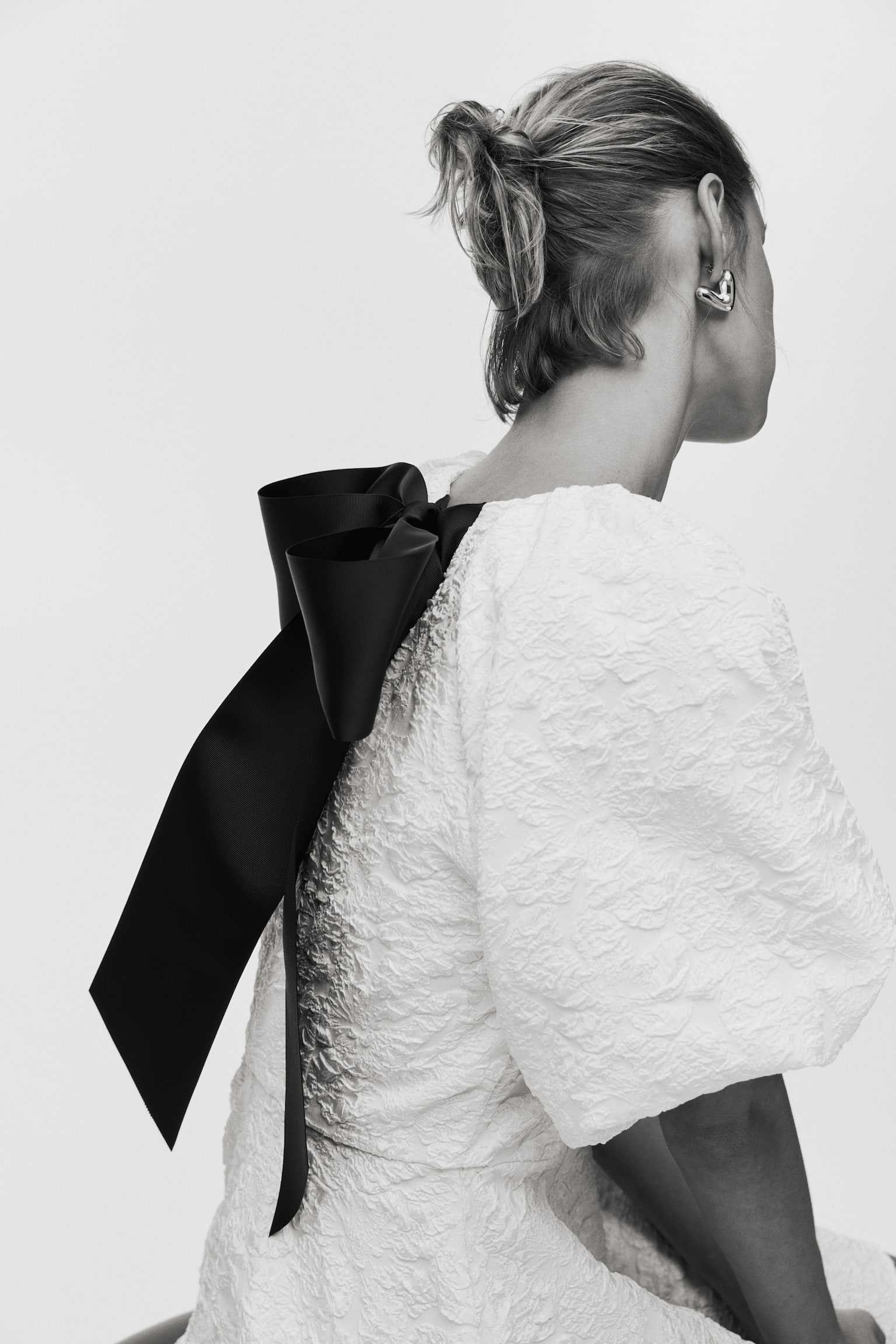 Abito con maniche a palloncino - Crema/Nero/fantasia/Bordeaux/Nero - 3