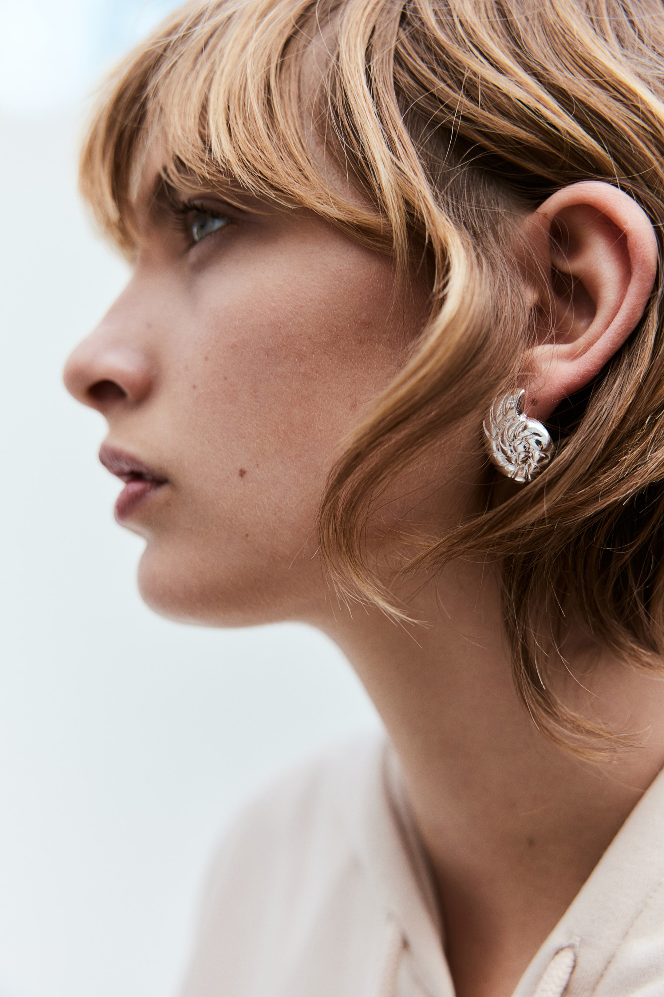 Shell-shaped Earrings