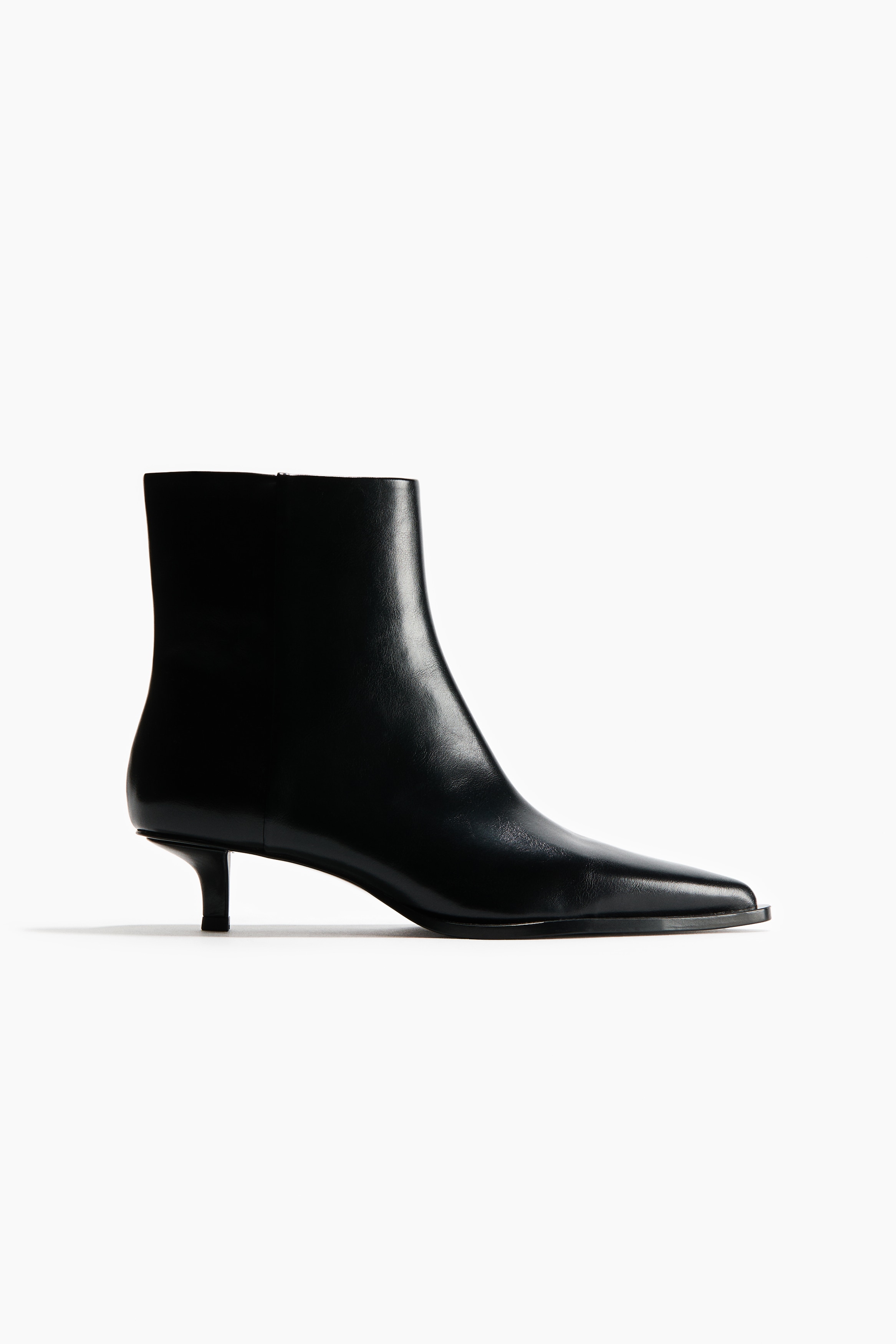 Pointed-toe ankle boots - Black/Dark beige