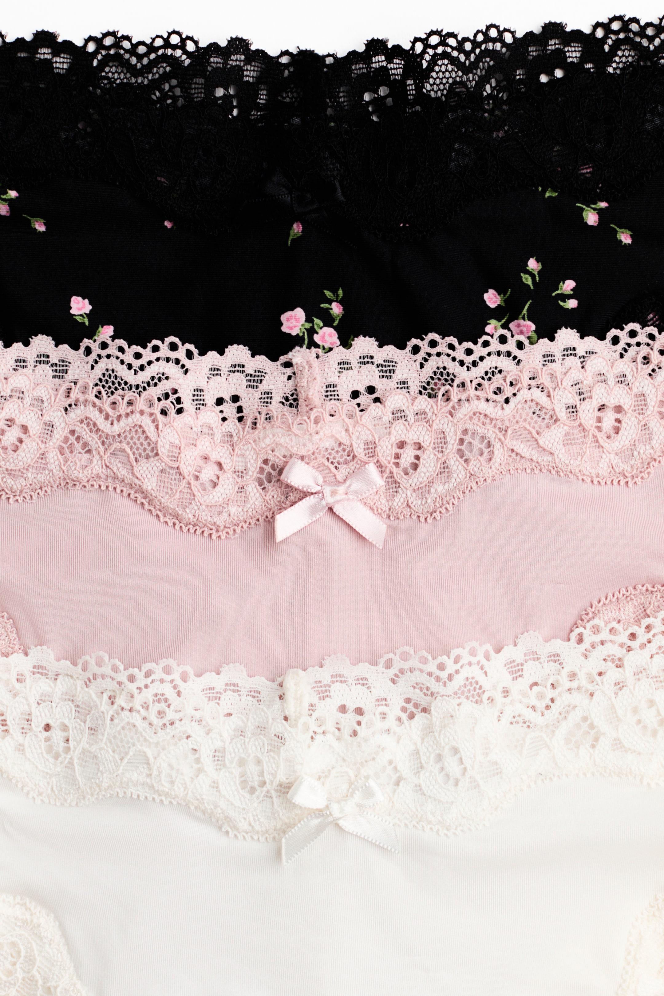 Ver imagem maior: Pack de 5 cuecas Brazilian em microfibra e renda - Preto/Floral - SENHORA | H&M PT 3