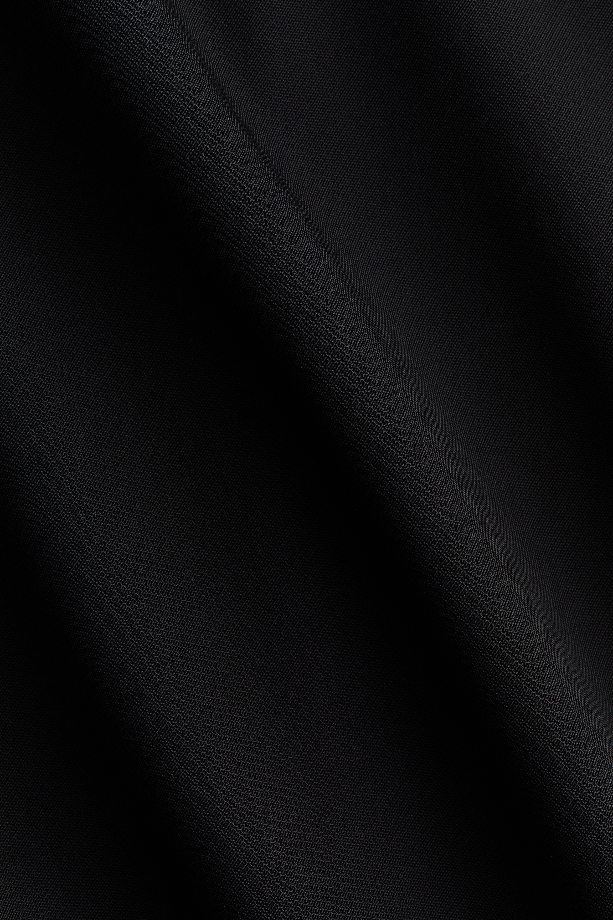 Asymmetric dress