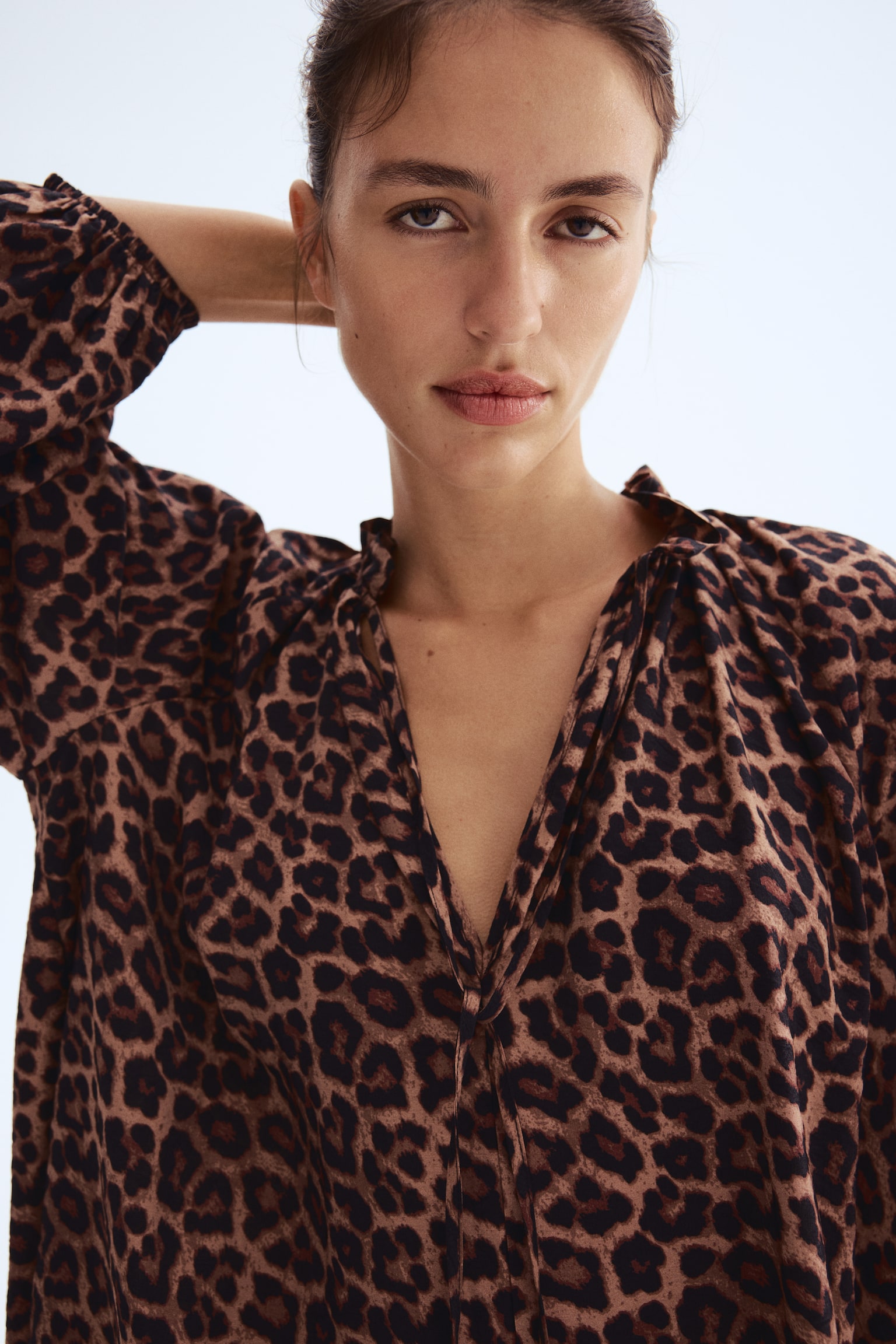 Yakası Fırfırlı Elbise - Bej/Leopar desenli/Bordo/Şal desenli/Koyu mavi/Şal desenli - 5