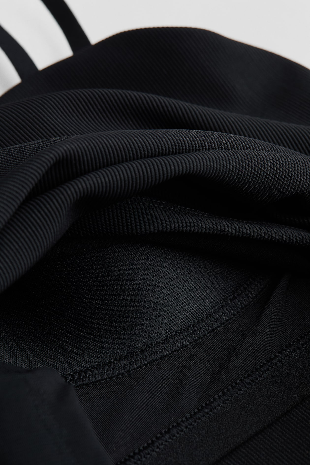 Cooling Four-Way Stretch Slim-Fit Tank Top - image 3