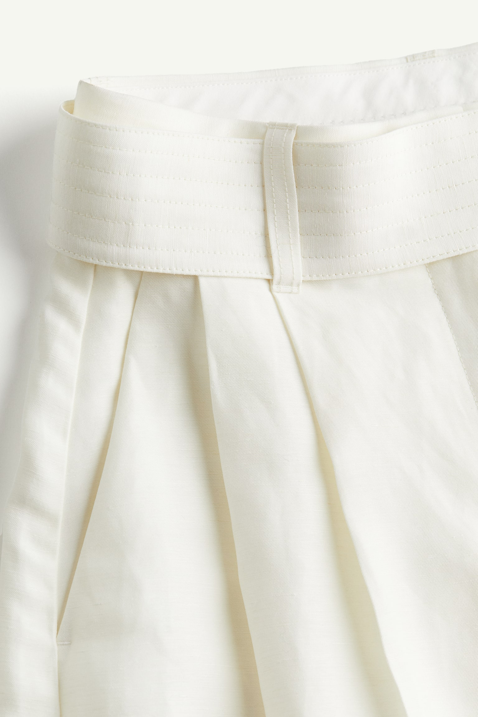 Linen Blend Belted Shorts - White - 3