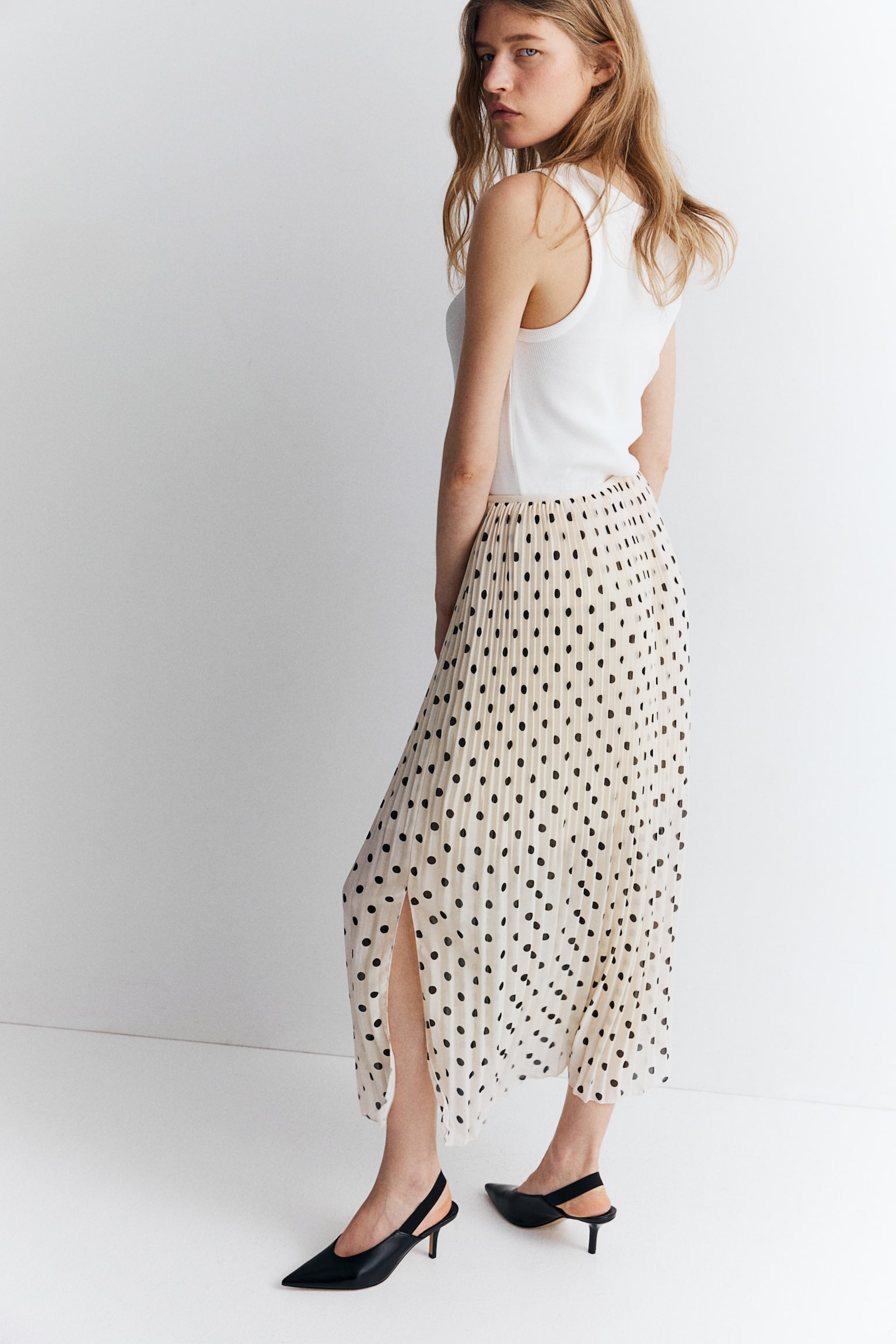 Pleated Chiffon Skirt - Cream/Spot/Navy blue/Dusty blue/Cream - 1