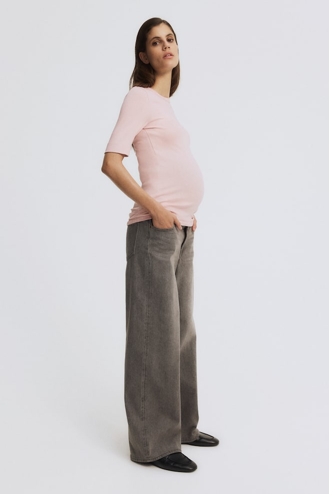 MAMA Figurbetontes T-Shirt-Hellrosa - 3