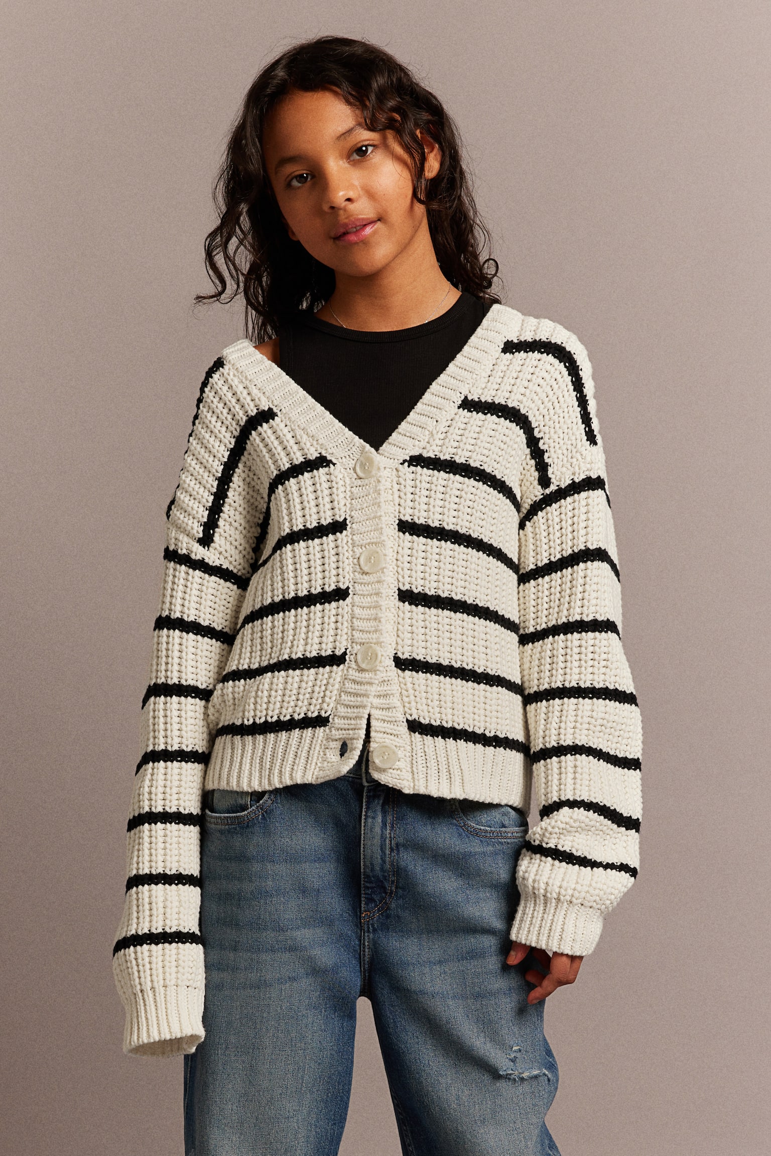 Knit Cardigan - White/Black stripe - 5