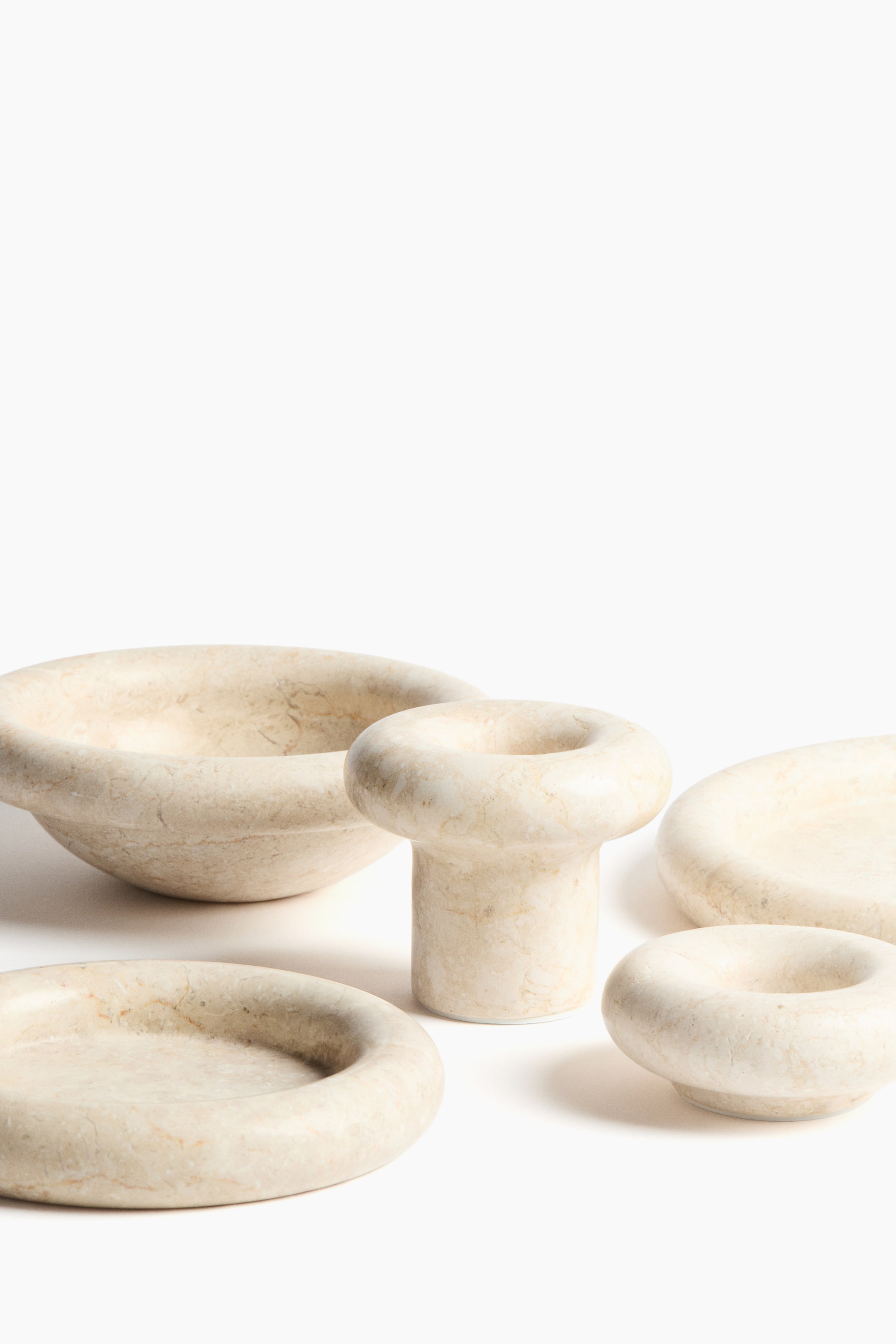 View larger image: Large marble tray - Light beige/Marbled - Home All | H&M IN 4