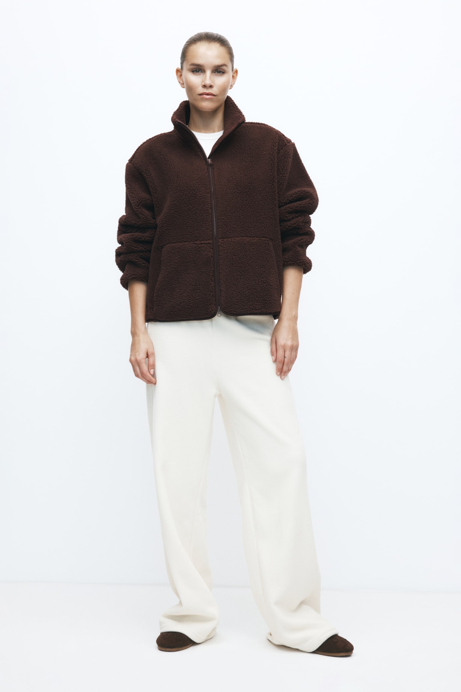 Женская куртка H&M Warm Activewear Fleece Jacket with ThermoMove™, цвет: Тёмно-коричневый коричневый — фото 4