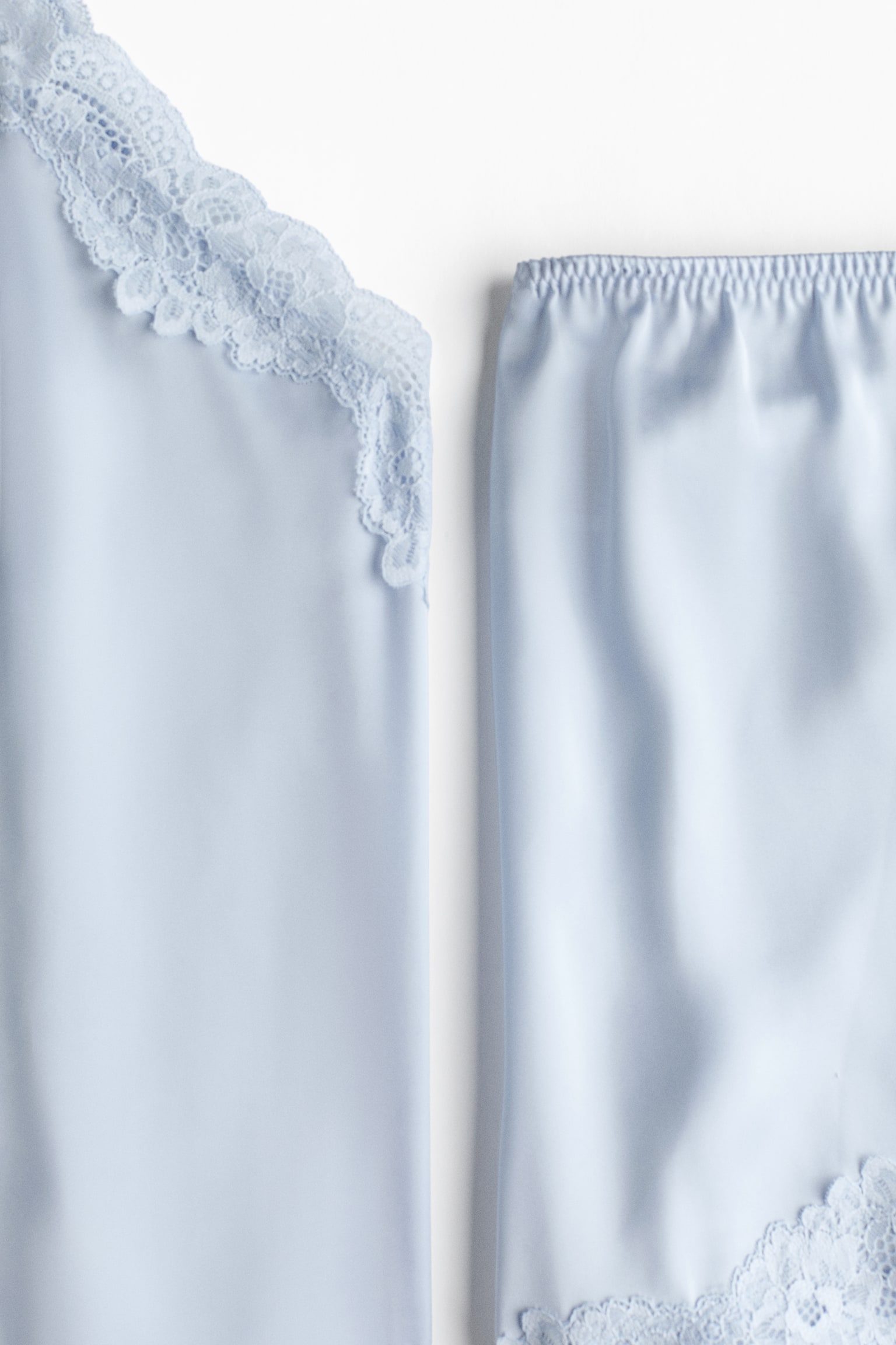 Pyjama en satin avec dentelle - Bleu clair/Rose ancien foncé/Noir/Beige clair - 4