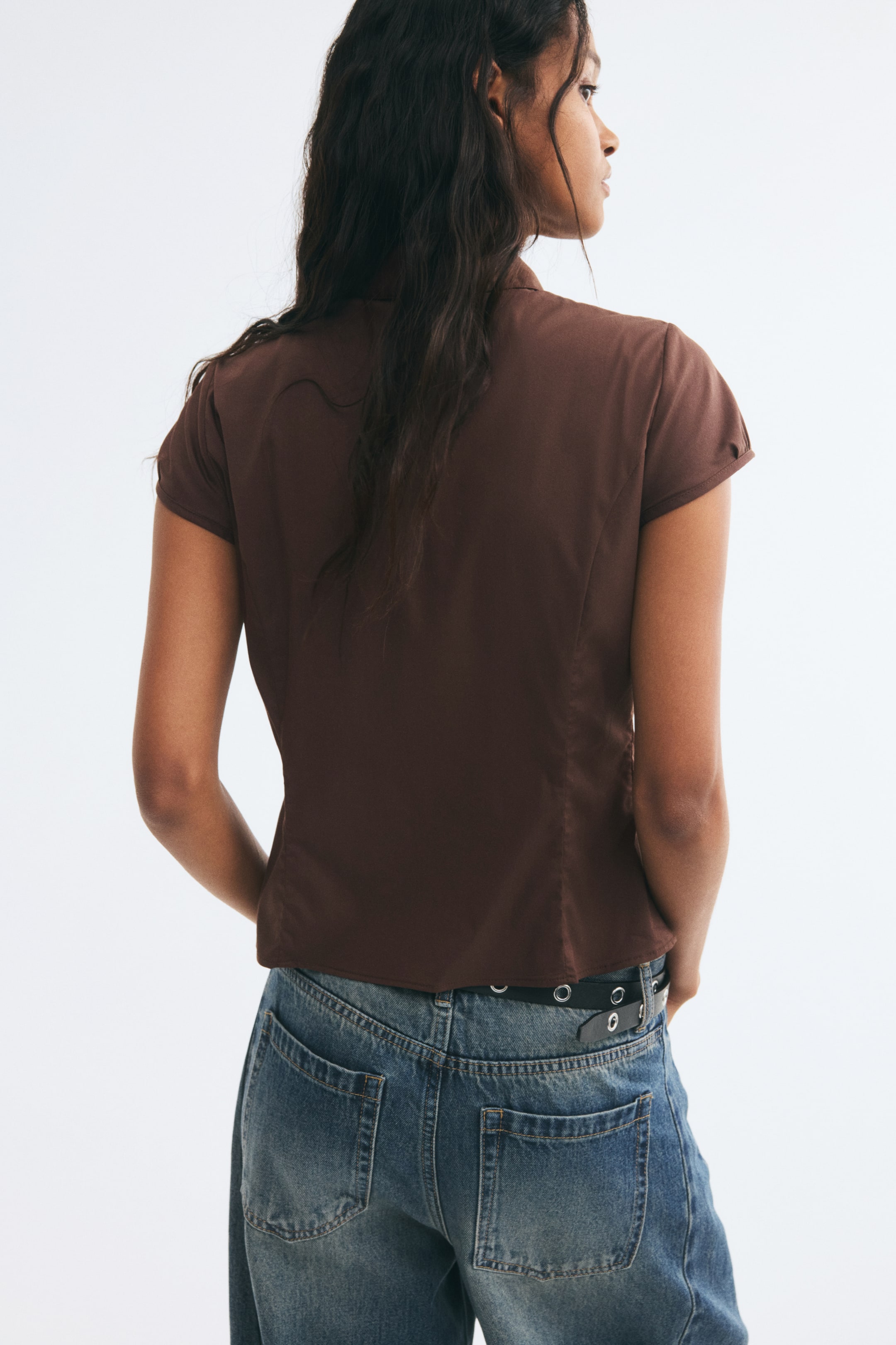 Short-sleeved shirt