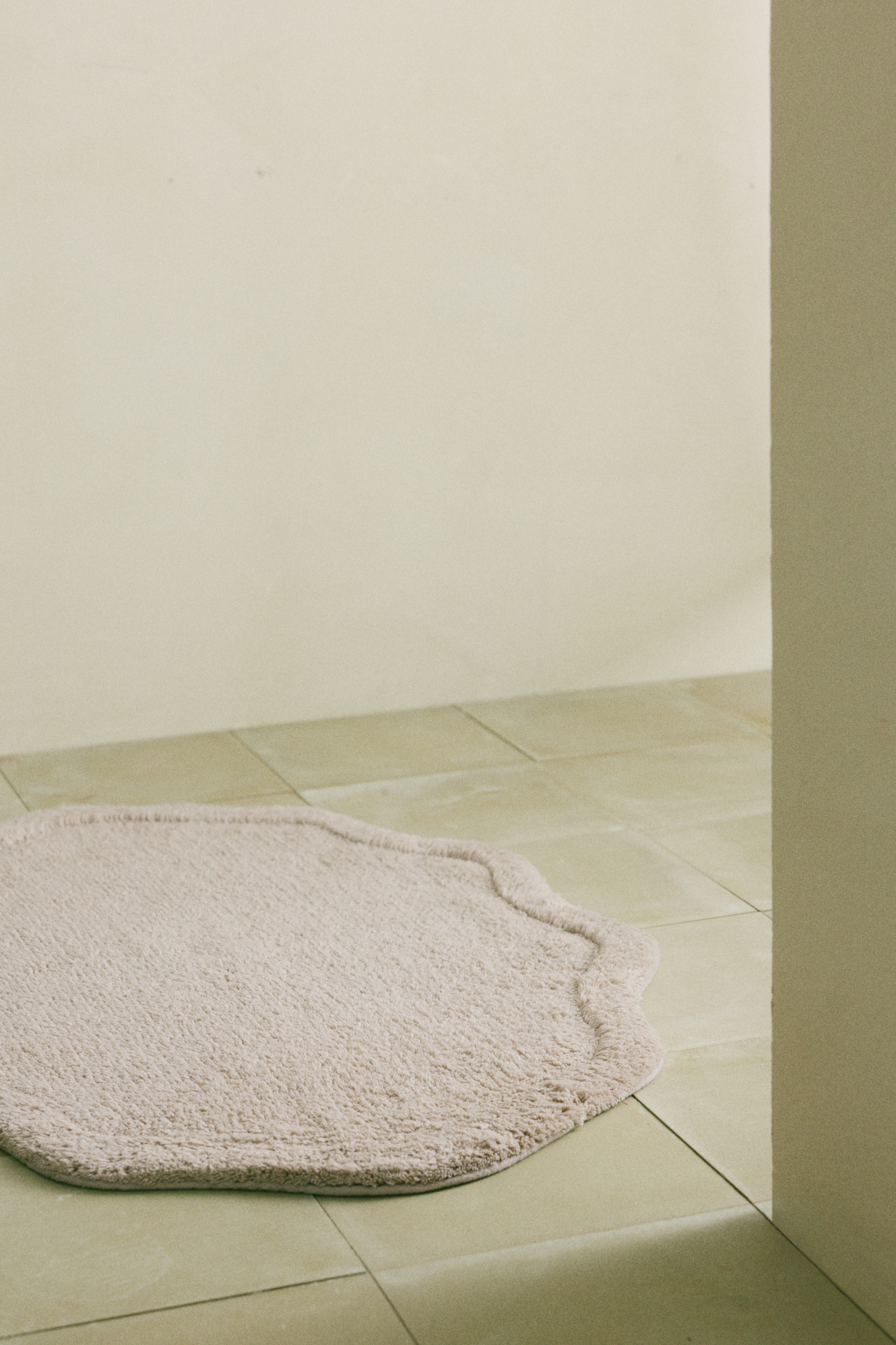 Tufted Cotton Bath Mat - Taupe/Powder pink