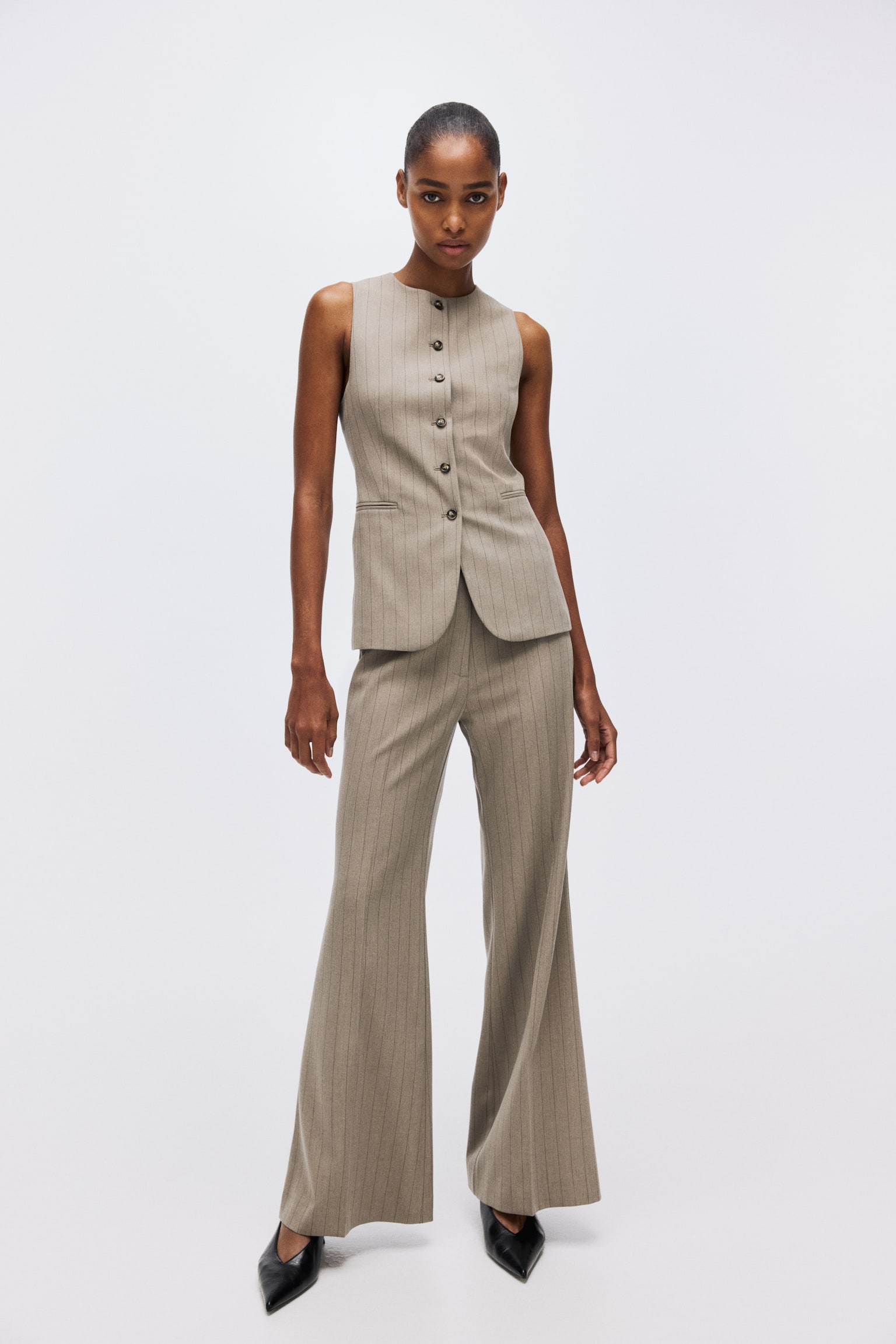 Utsvängd byxa - Gråbeige/Kritstrecksrandig - 6