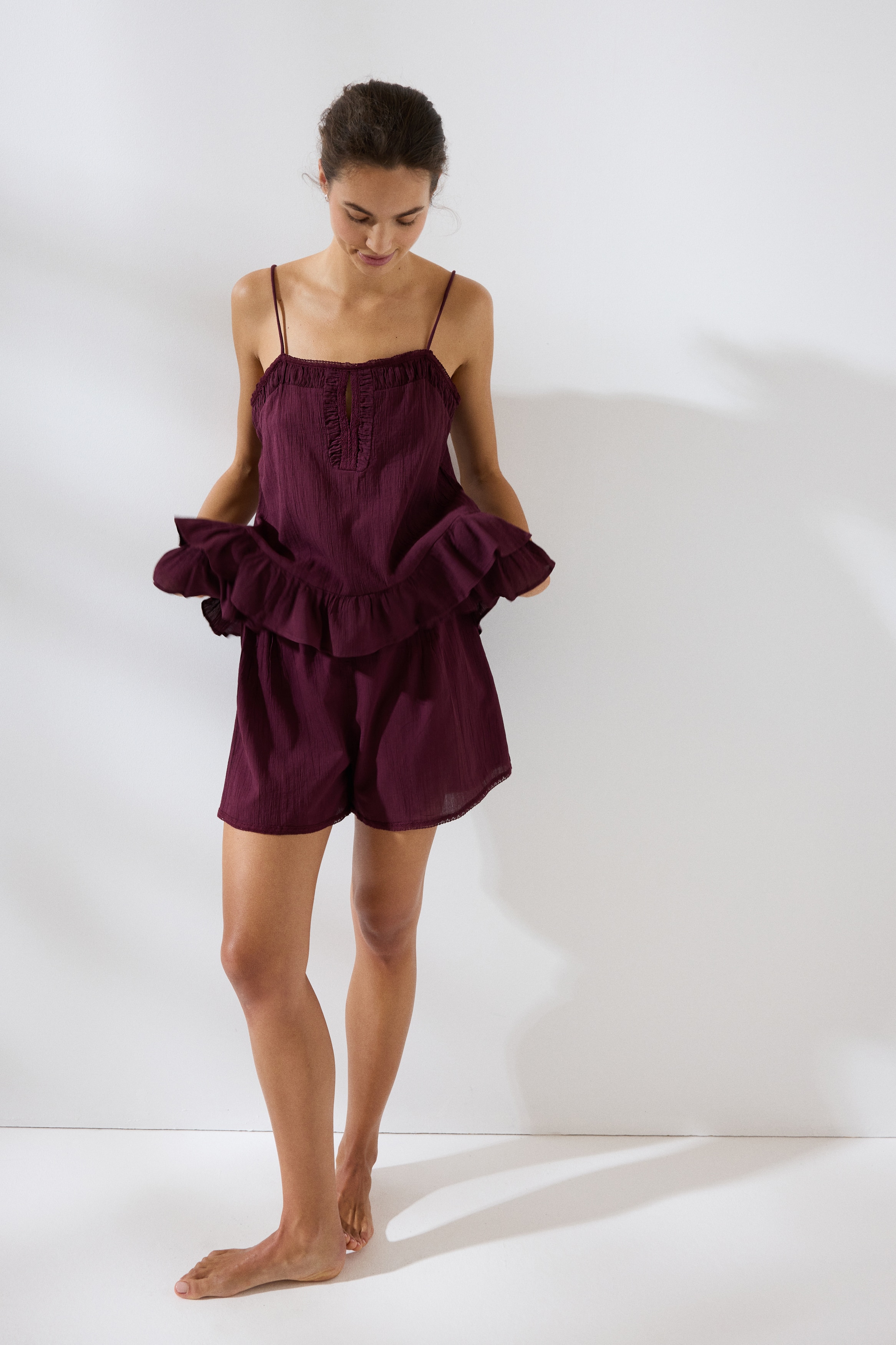 Lace-trimmed cotton pyjamas