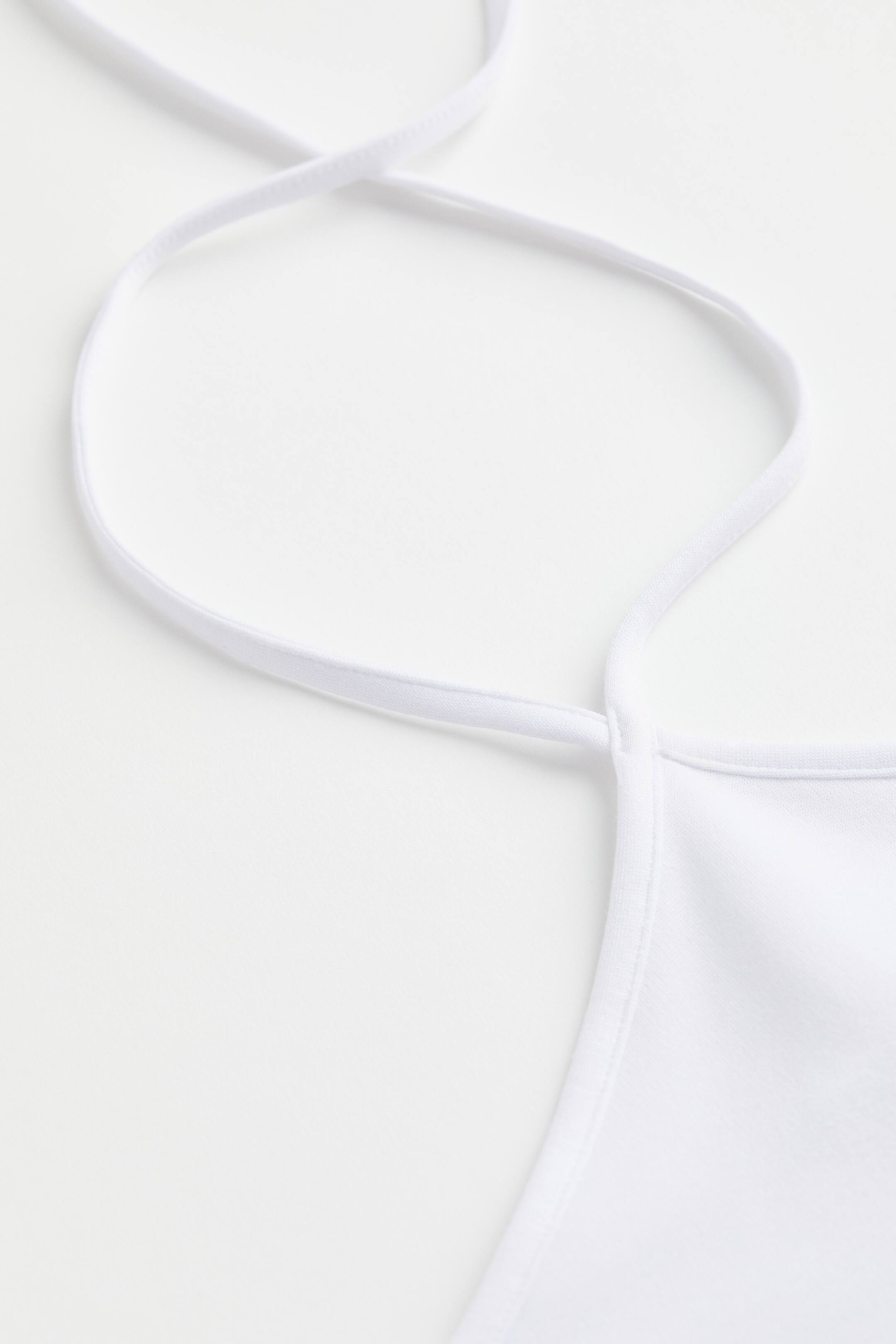 Xem ảnh lớn hơn: Áo jersey trễ vai - Màu trắng - Ladies | H&M VN 2