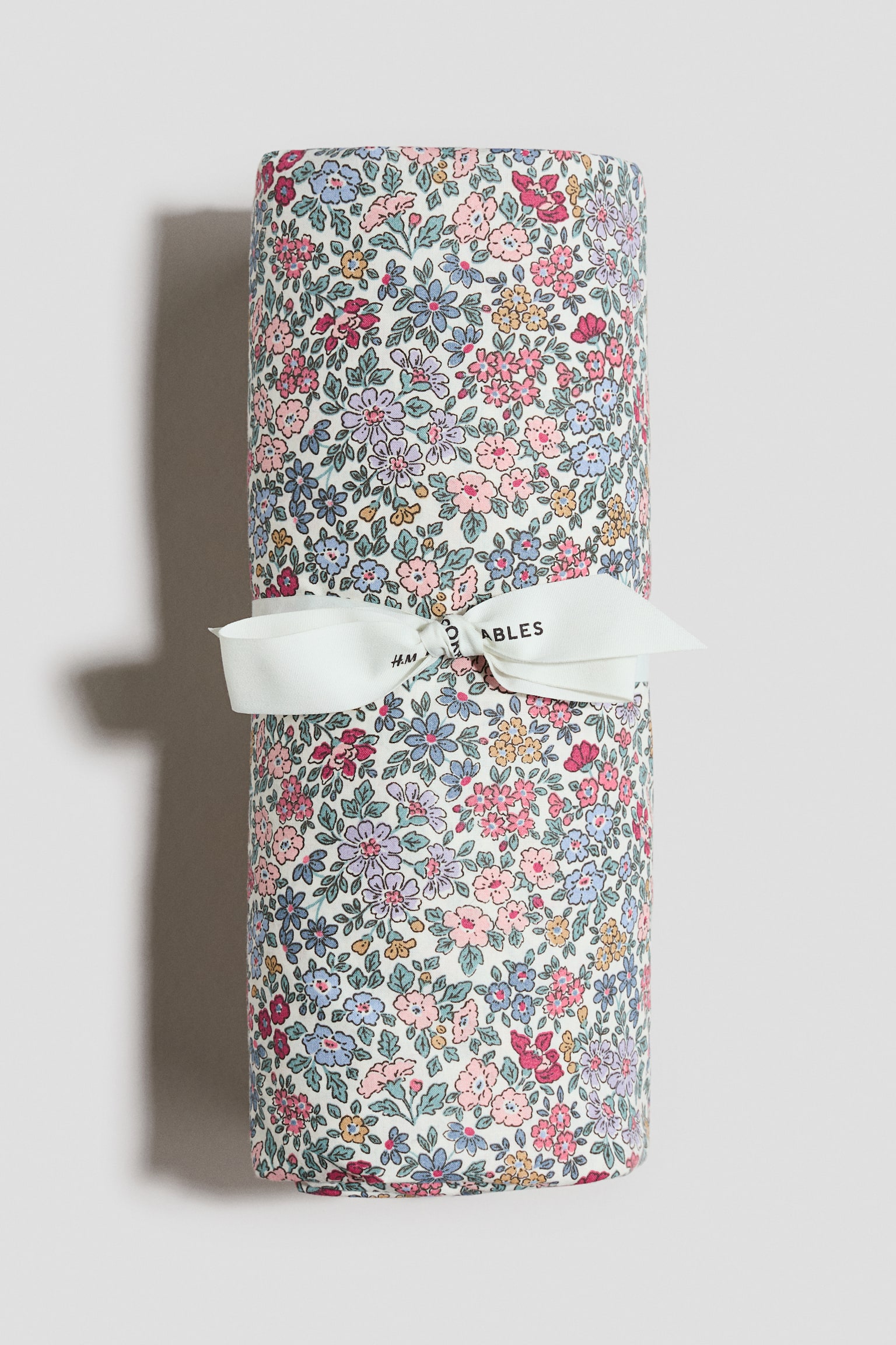 Cotton Percale Fitted Sheet - White/floral