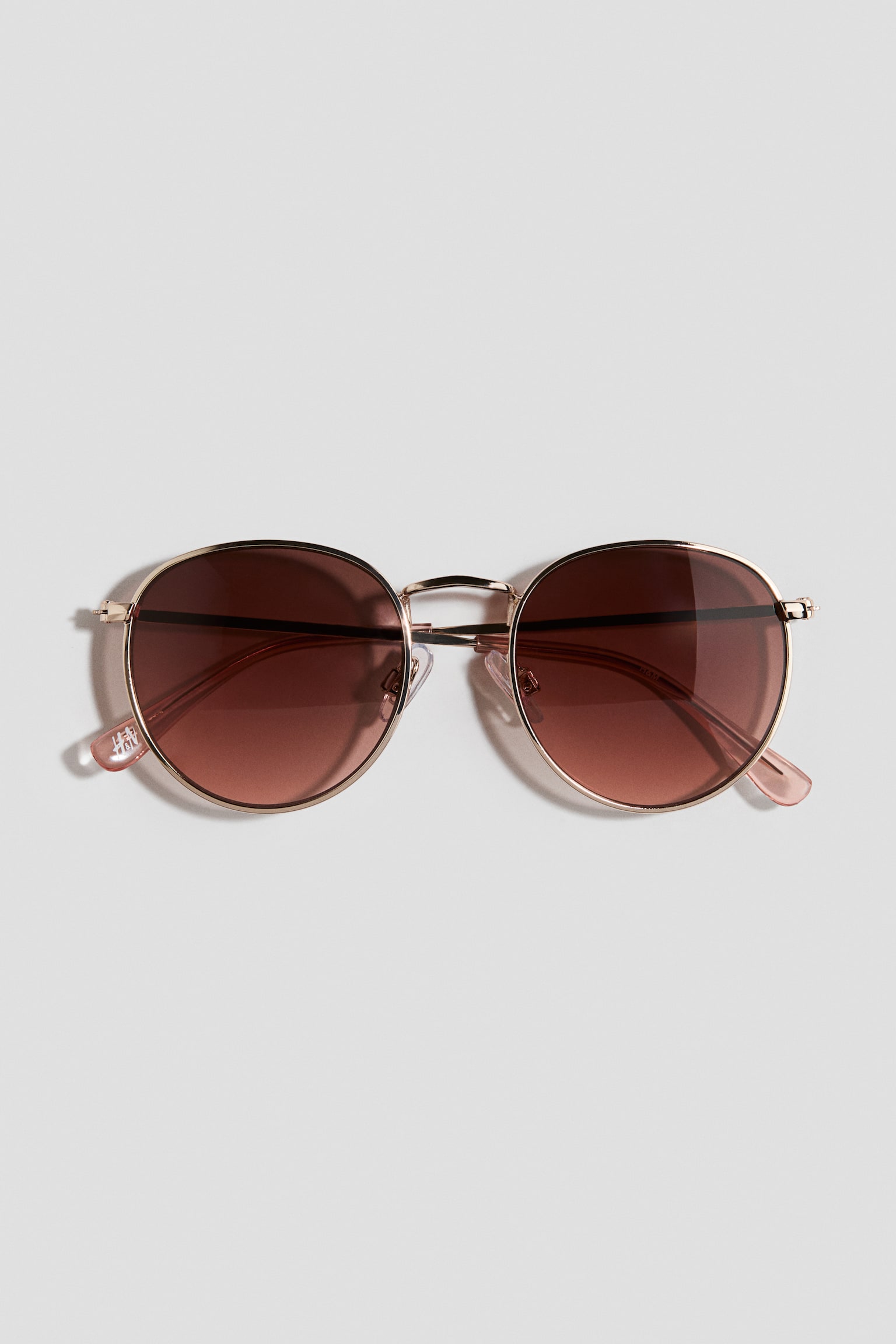 Round sunglasses - 1