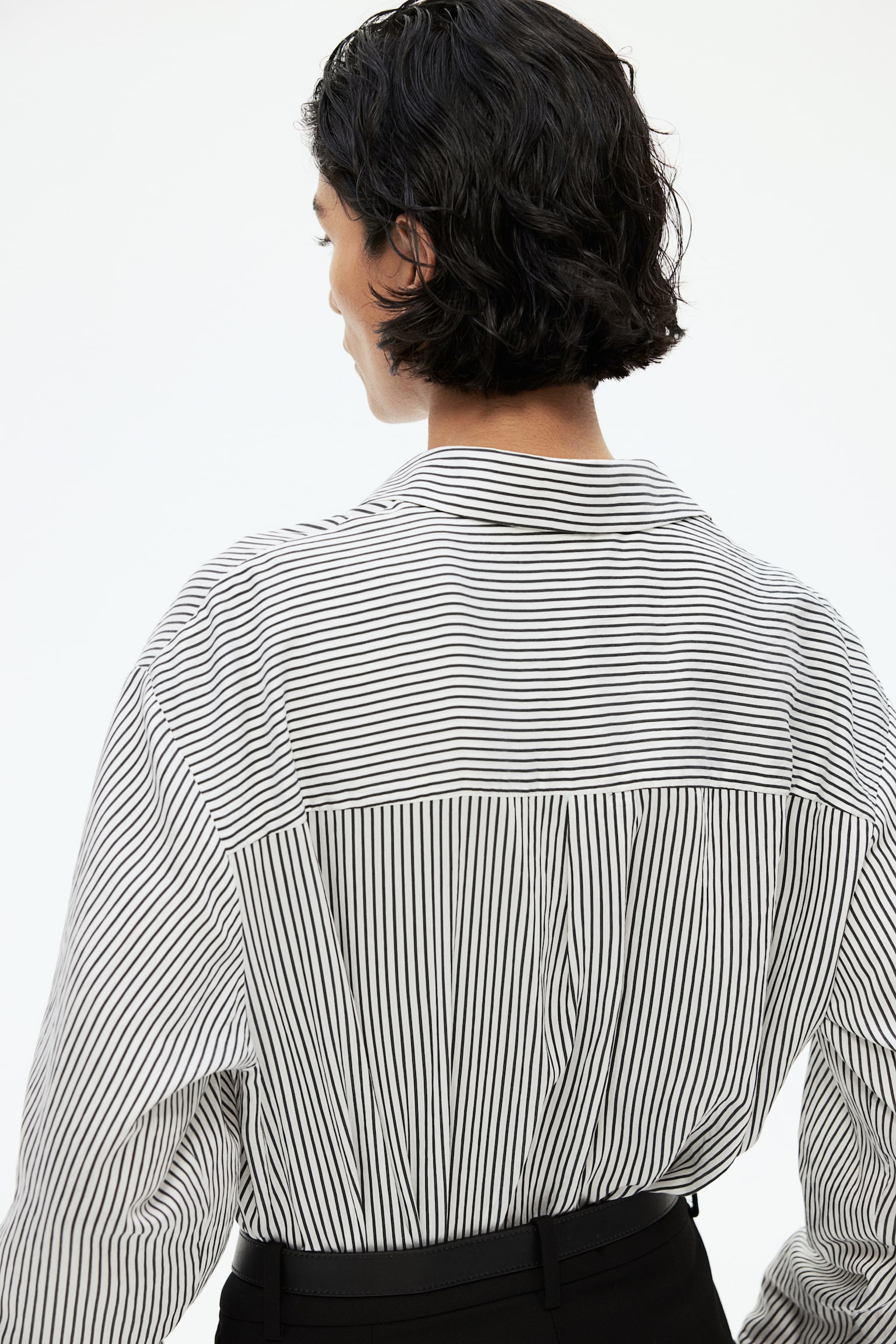 Regular-fit shirt - White/Black striped/Light blue/Striped - 4