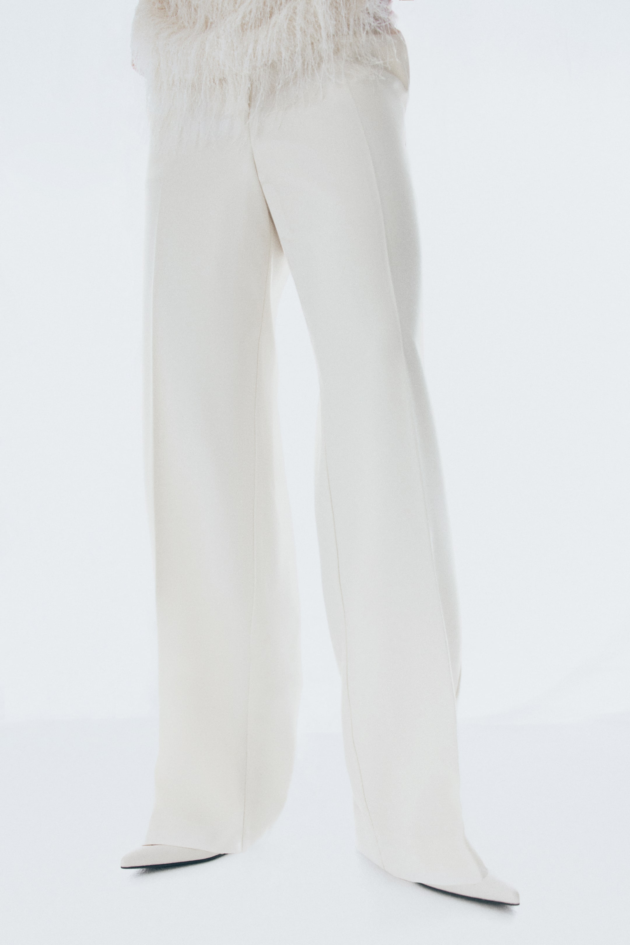 View larger image: High-waisted tailored trousers - Cream - Ladies | H&M 4