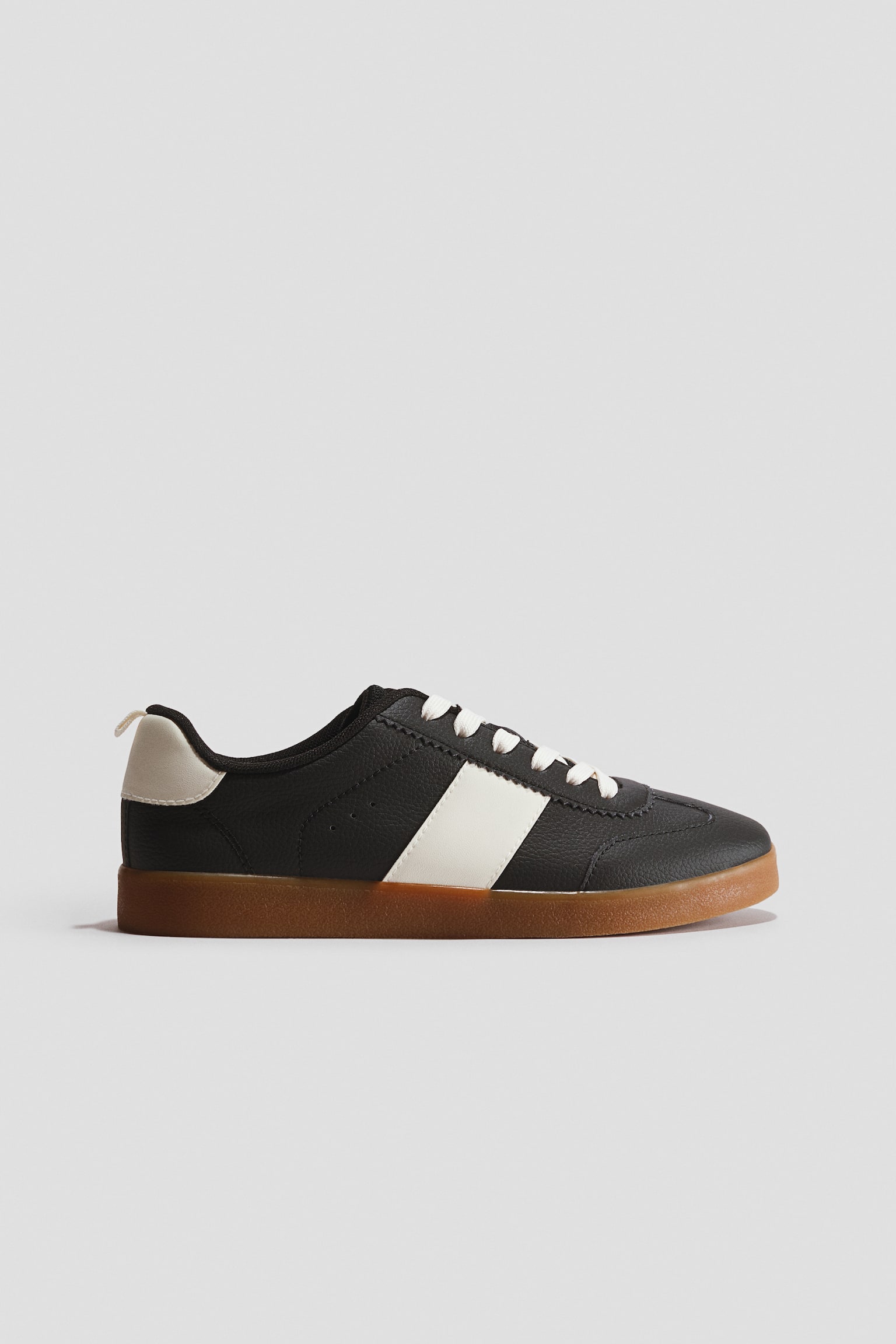 Tenis - Negro/Blanco/Gris
