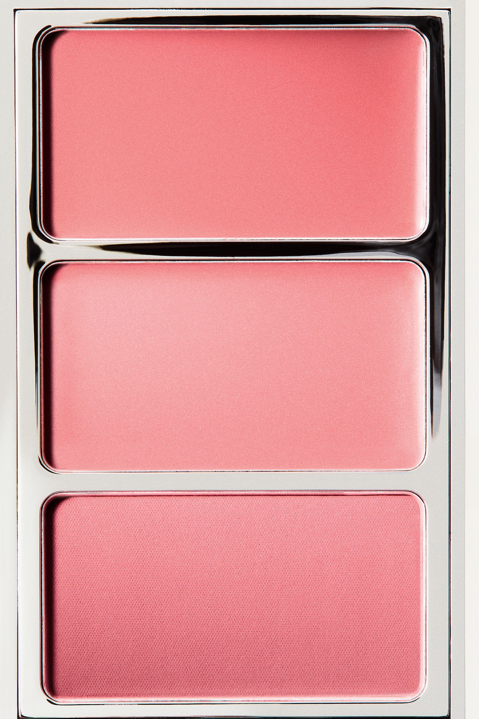 Набор румян H&M Blush Mode Trio, цвет: Розовый — фото 2