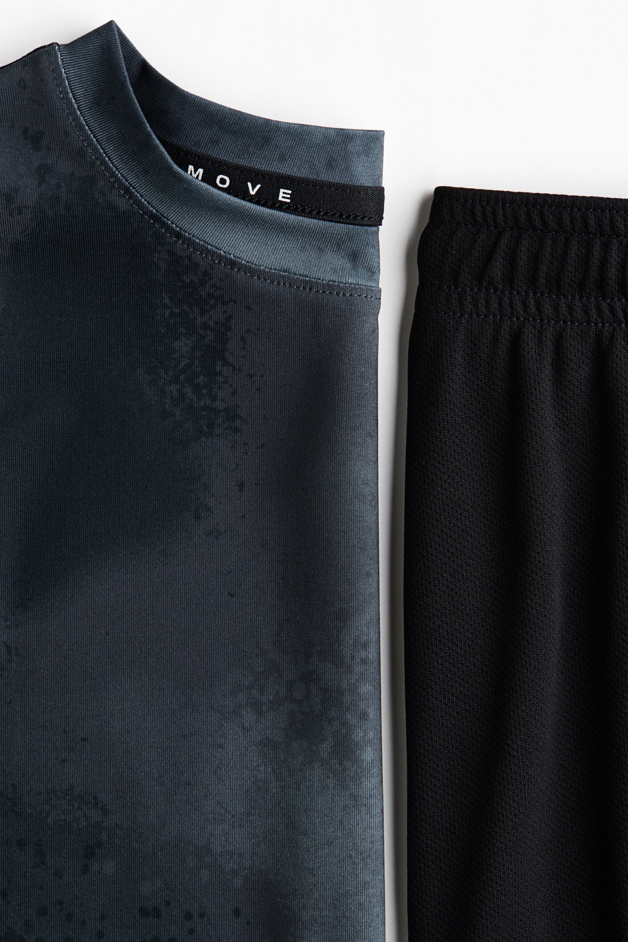 2-Piece Sports Set with DryMove™