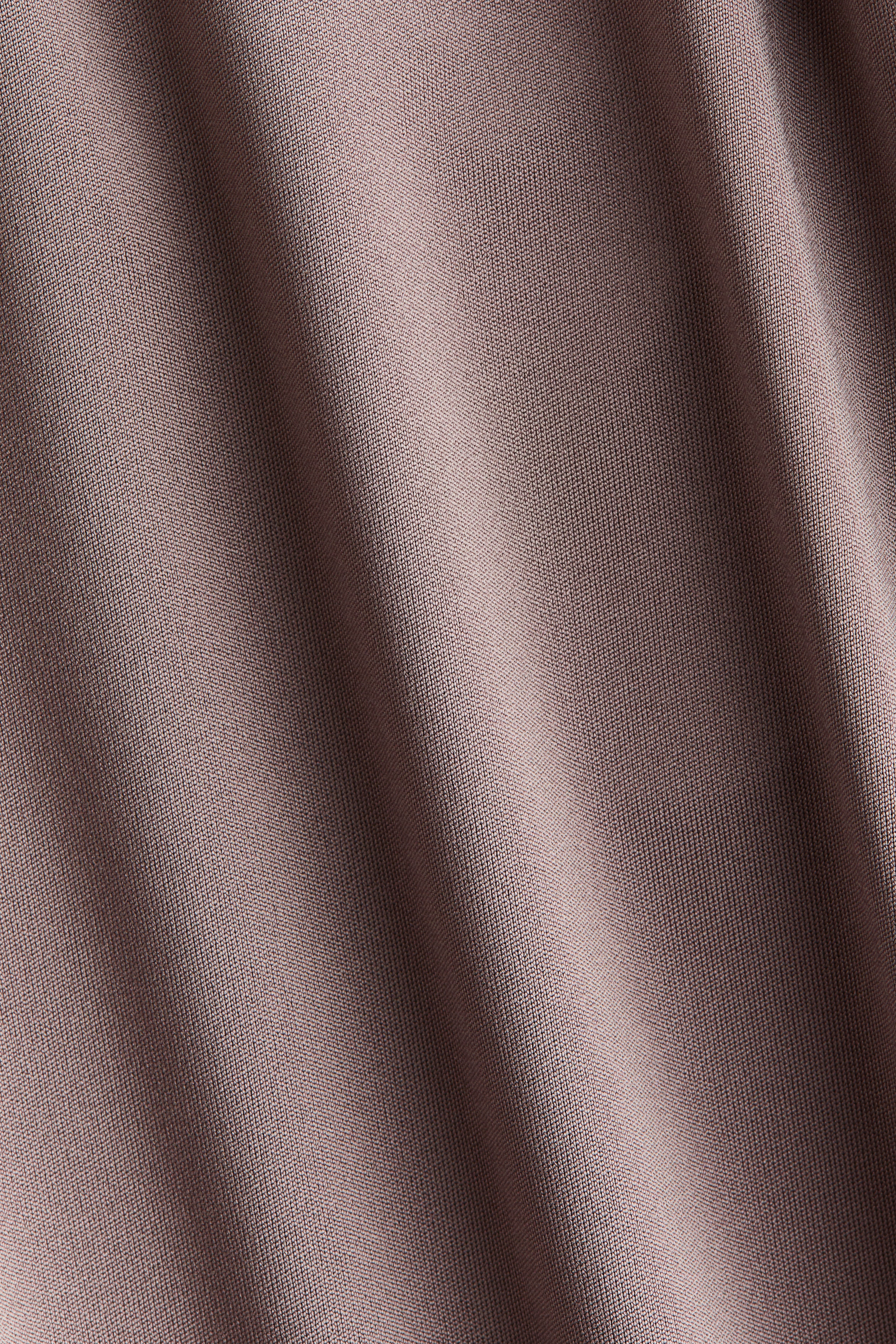 Long-Sleeved Square-Neck Top