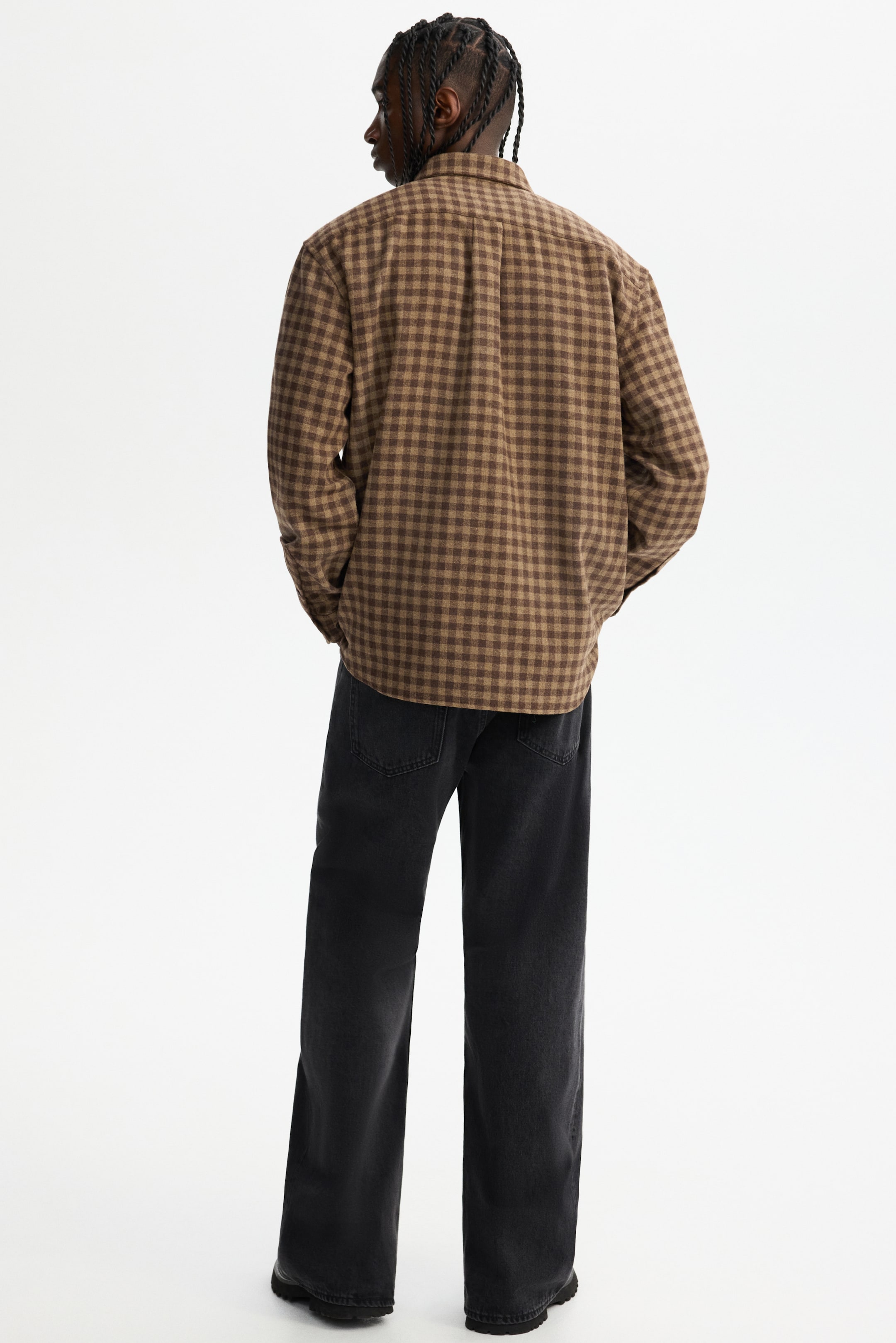 Ampliar la imagen: Relaxed Fit Wool-blend shirt - Gris pardo oscuro/Cuadros - Men | H&M MX 5