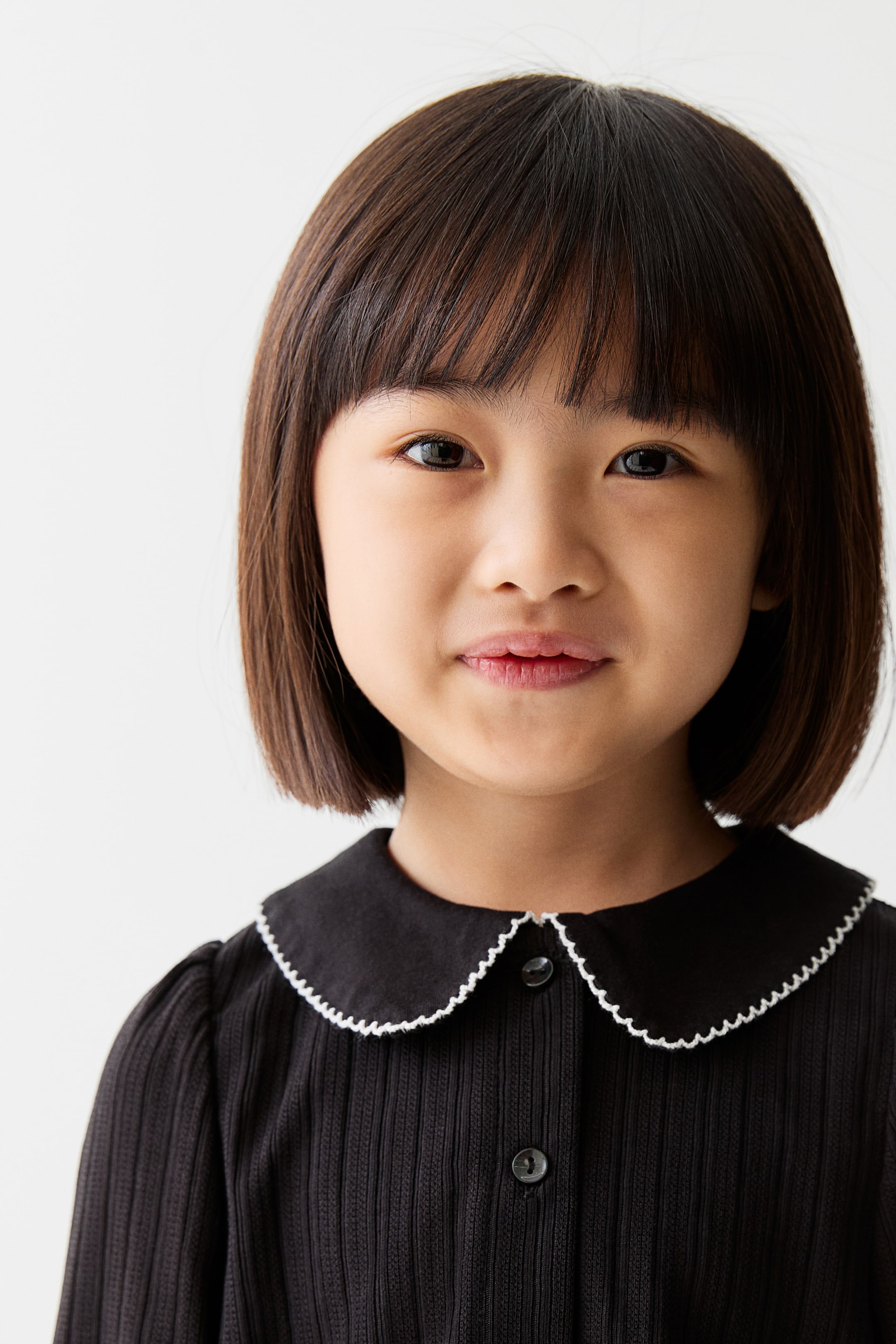 拡大画像を表示: ポインテルニットブラウス - ブラック - Kids | H&M JP 4