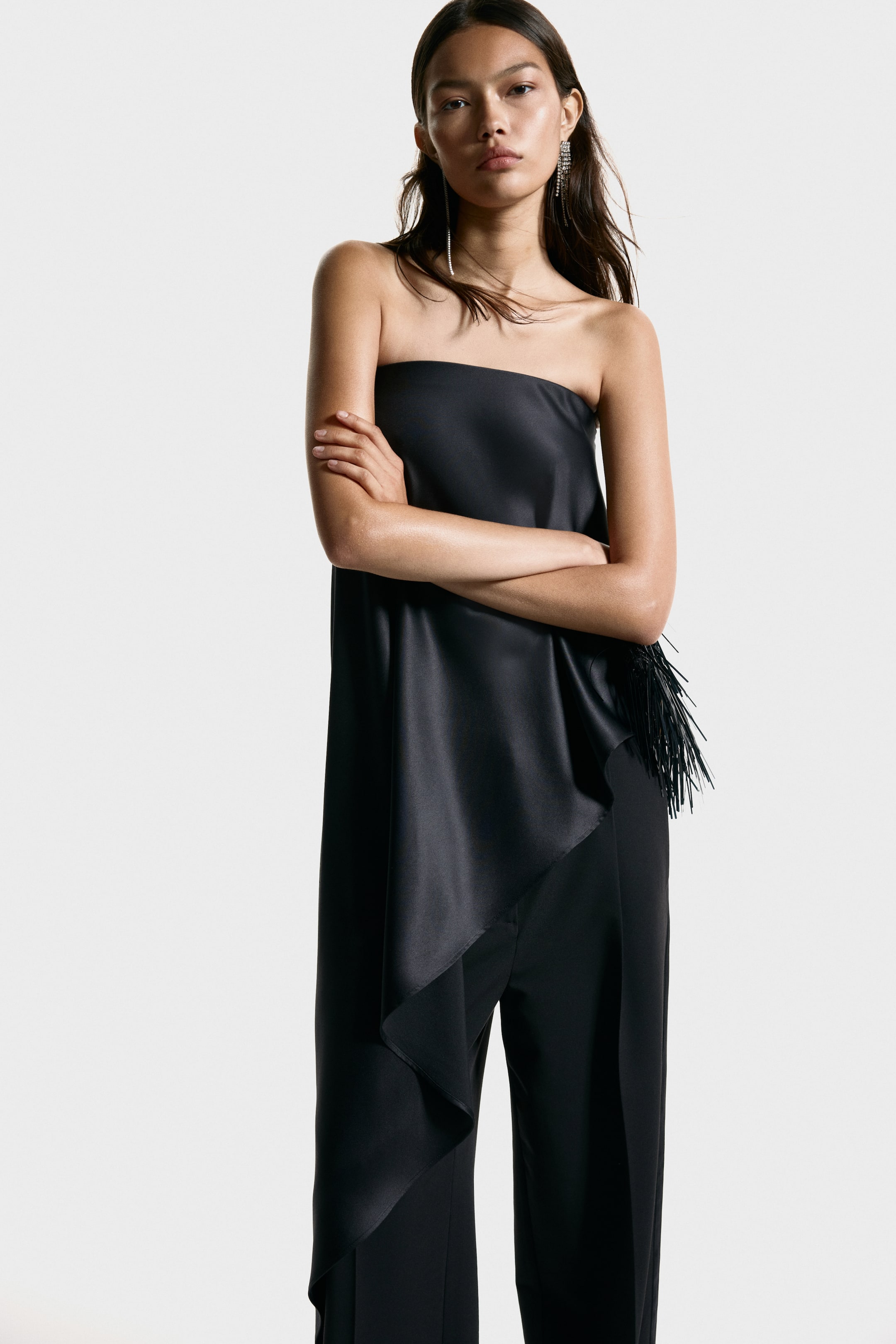 Grotere afbeelding bekijken: Satin bandeau top - Zwart - DAMES | H&M BE 2