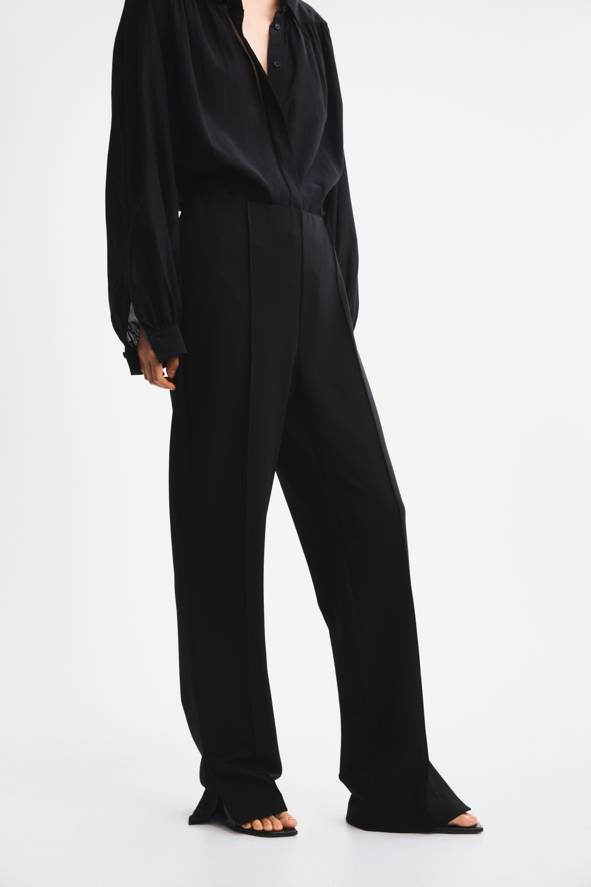 h&m black dress pants By In Black, Size: S Trousers in woven fabric made from a cotton blend H&M Dress Pants (Women) |