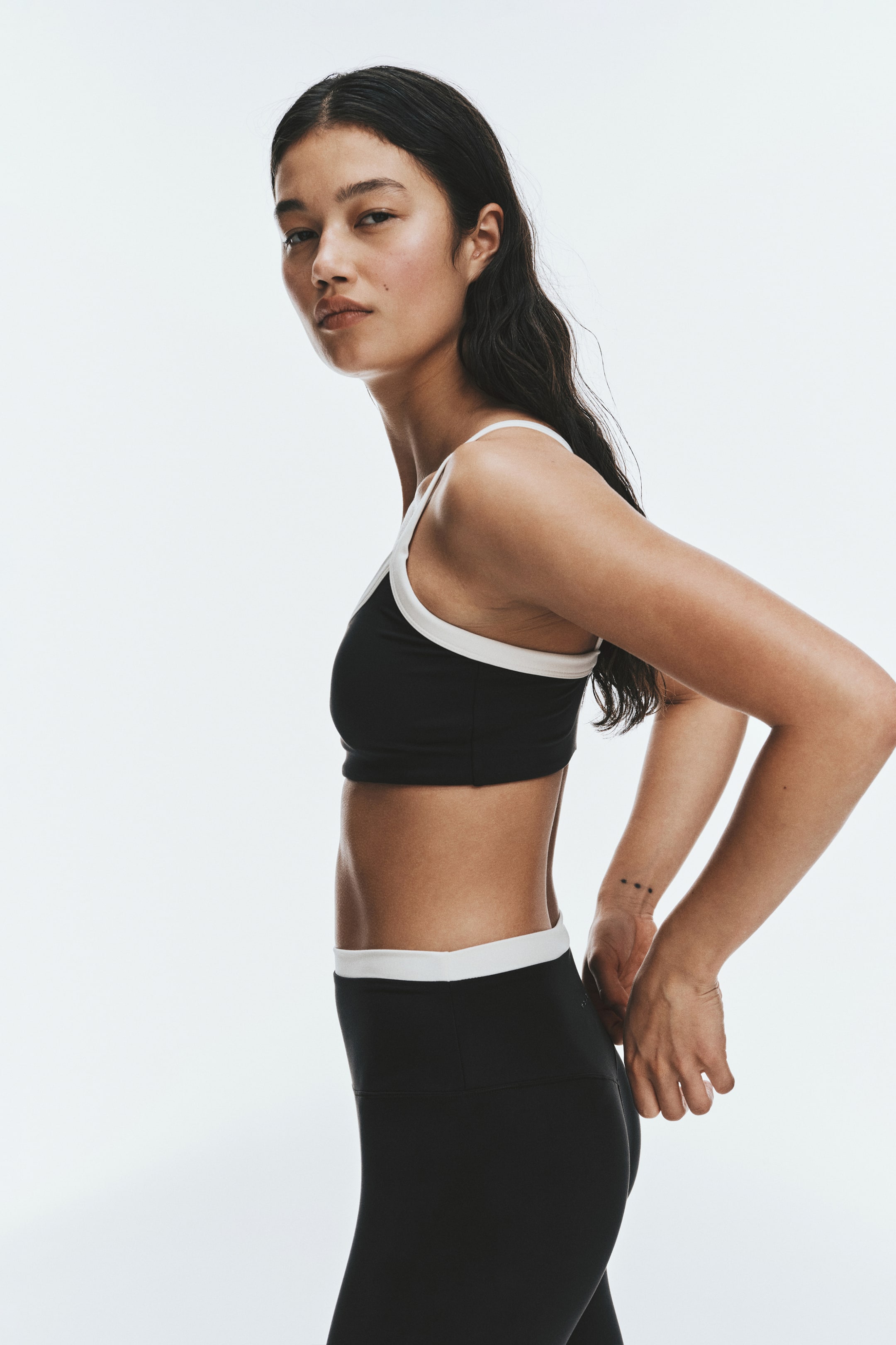 Medium Support Sports Bra with SoftMove™