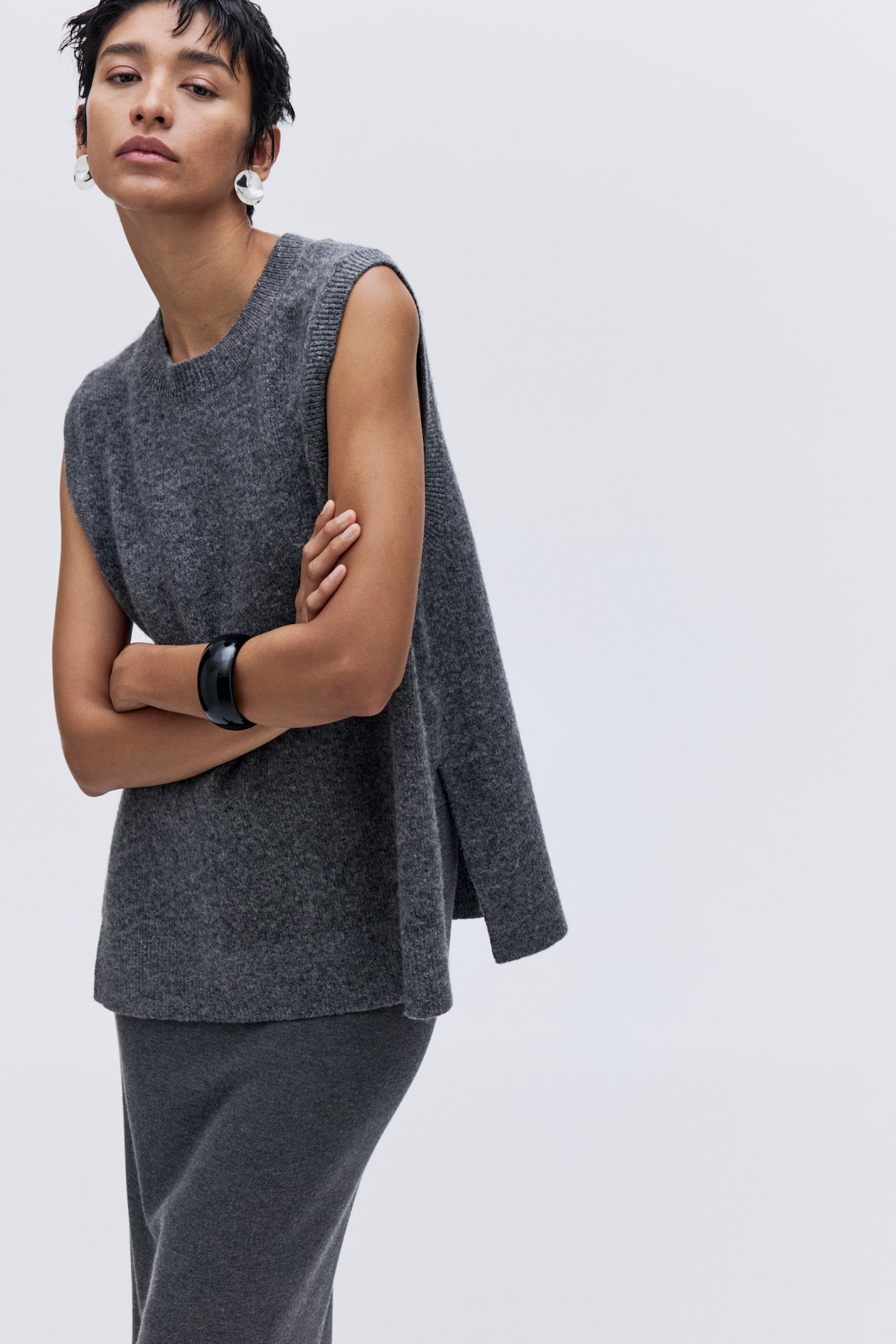 Sweater vest