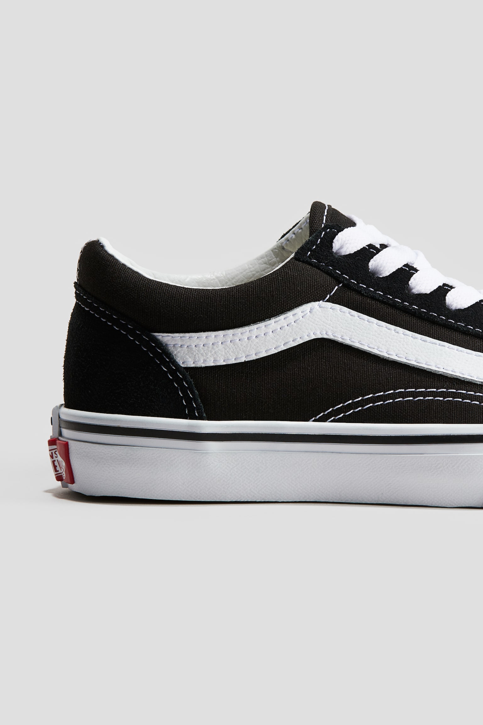 Uyold Skool - Black/true White - 3