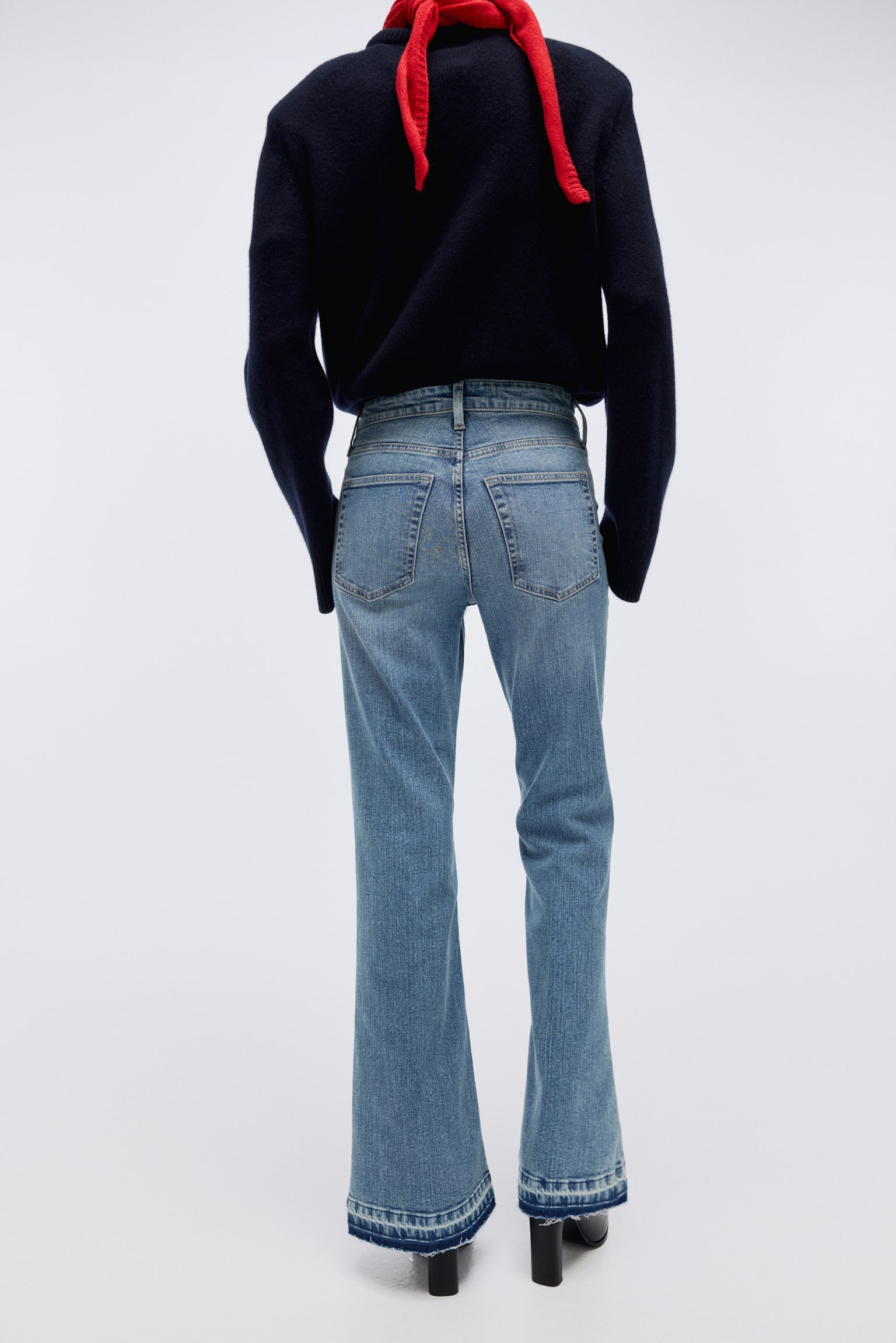 Flared High Jeans - Denim blue/Denim blue/Denim blue/White/Dark gray/Dark denim blue/Dark denim blue/Light denim blue/Denim blue/Denim blue - 3