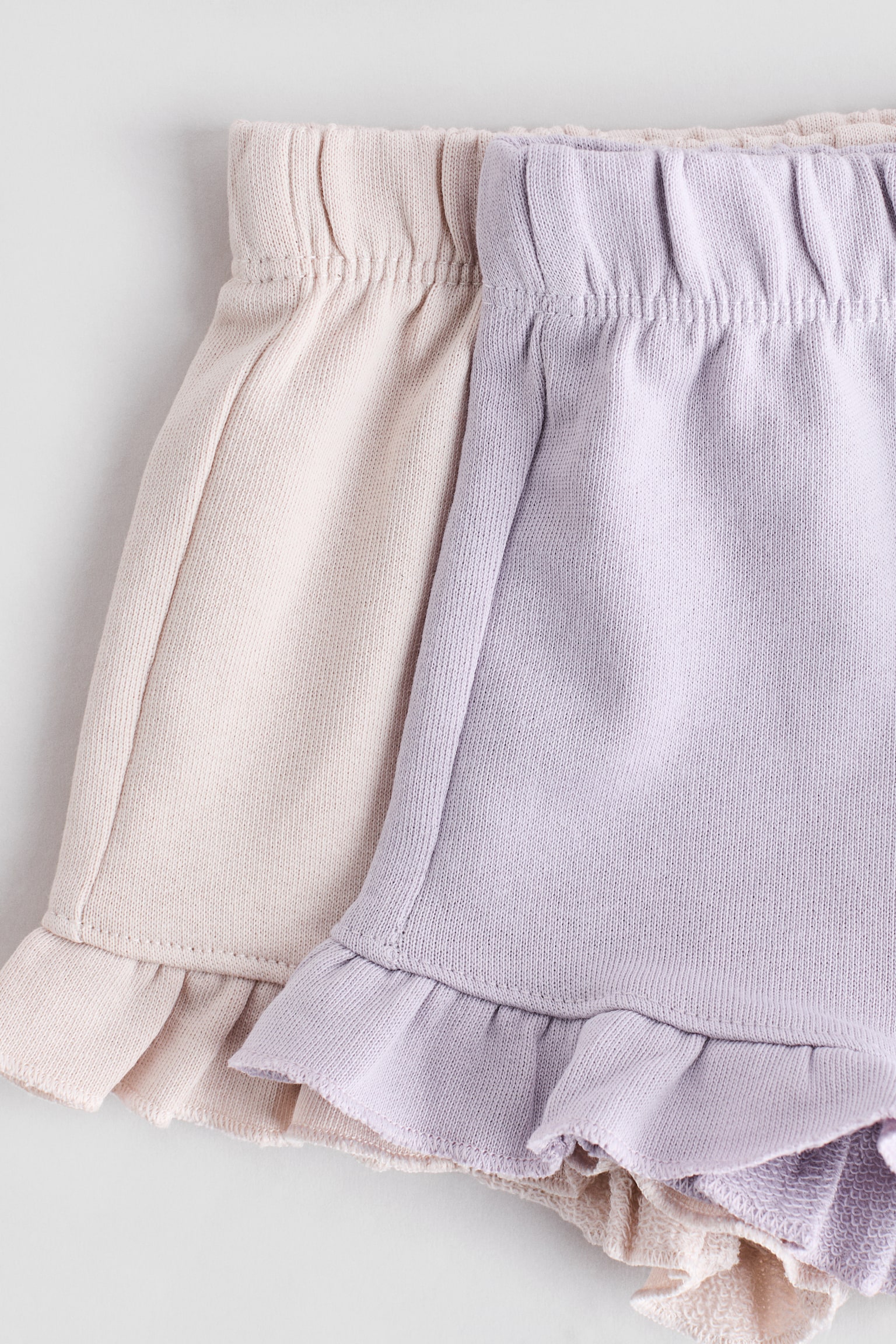 2-pack frill-trimmed shorts - Light purple/Light beige/Light pink/White - 2