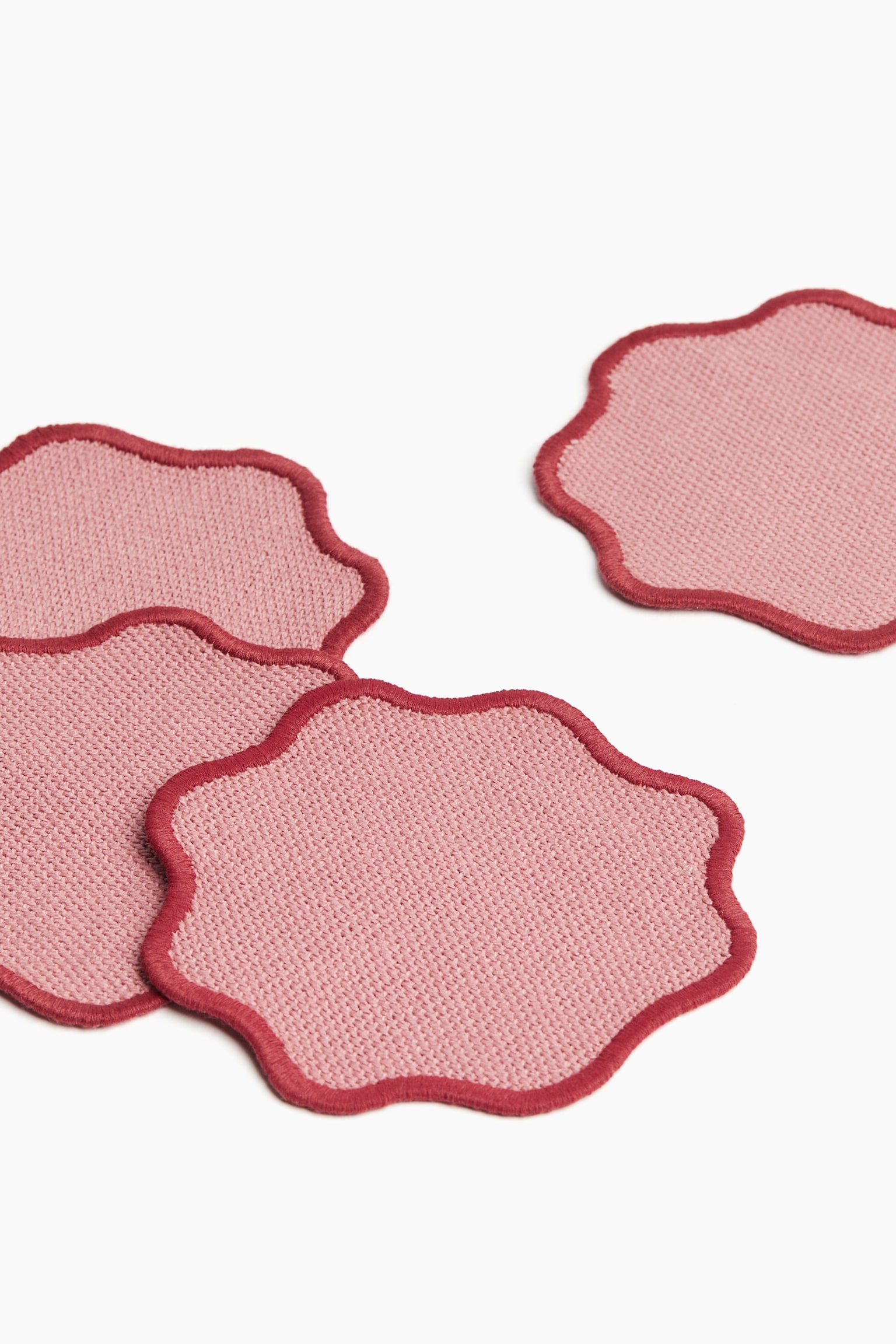 4-pack scallop-edged coasters - Pink - 2