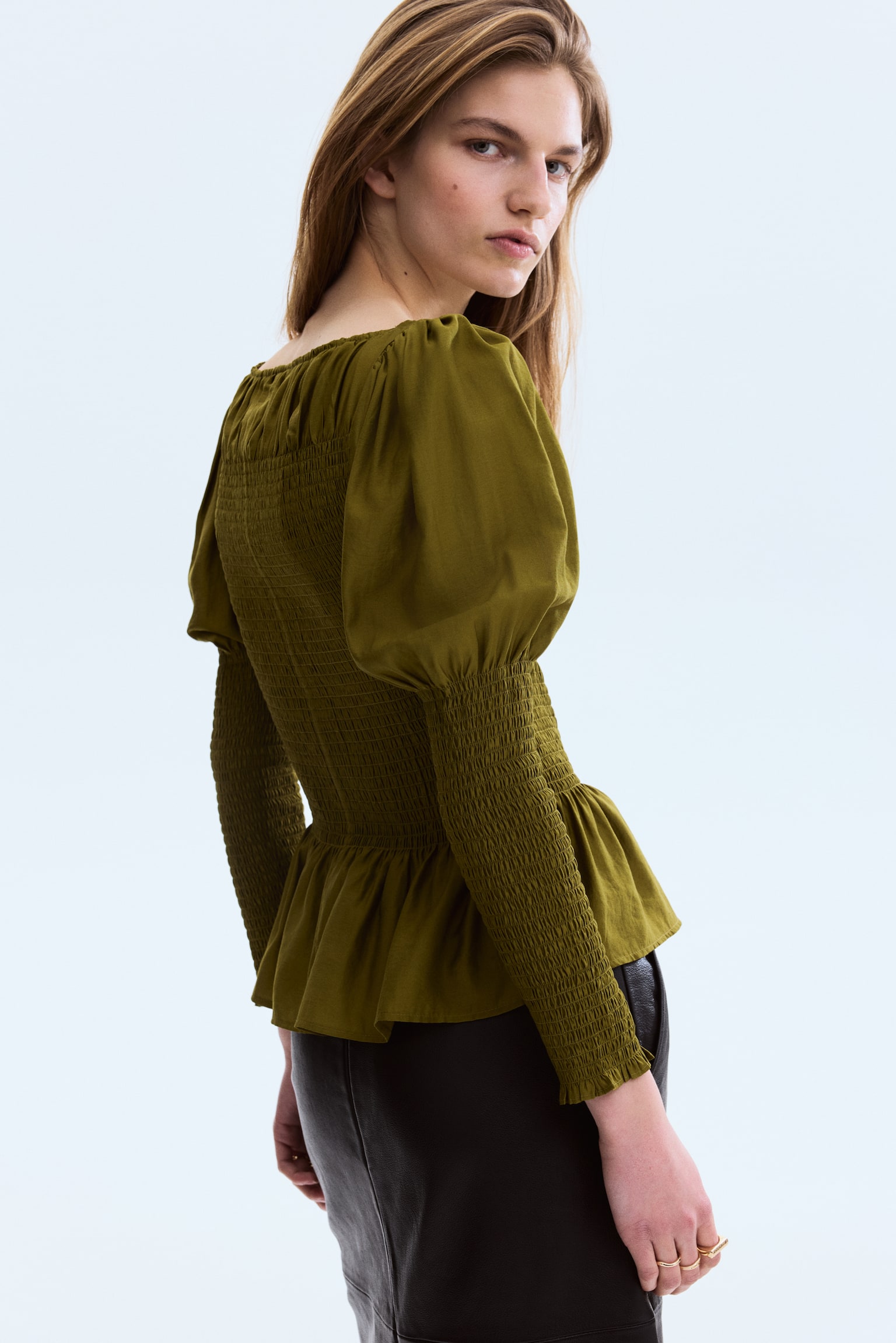 Smocked viscose-blend blouse - Dark khaki green/Light beige - 3