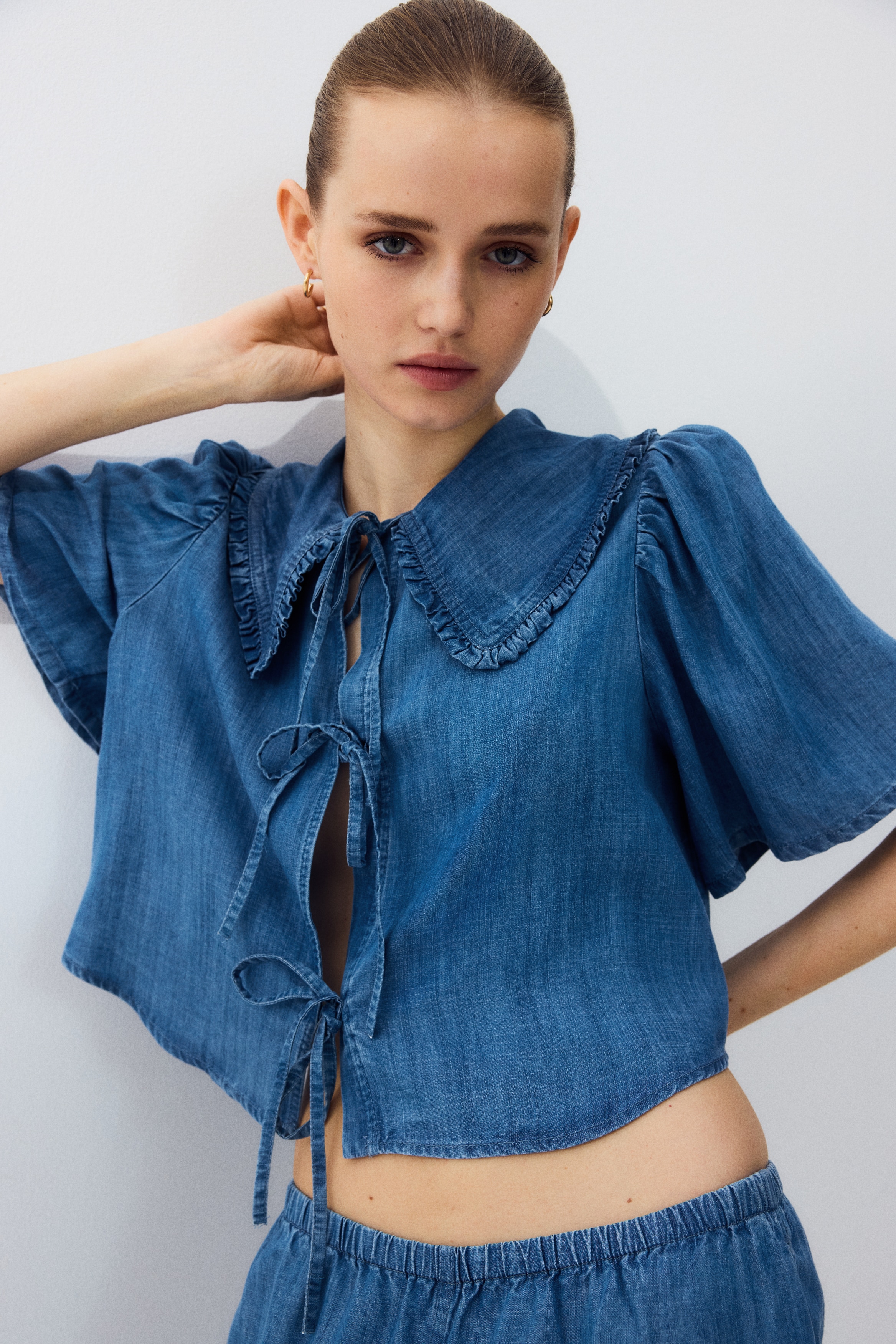 Tie-front denim blouse - Denim blue