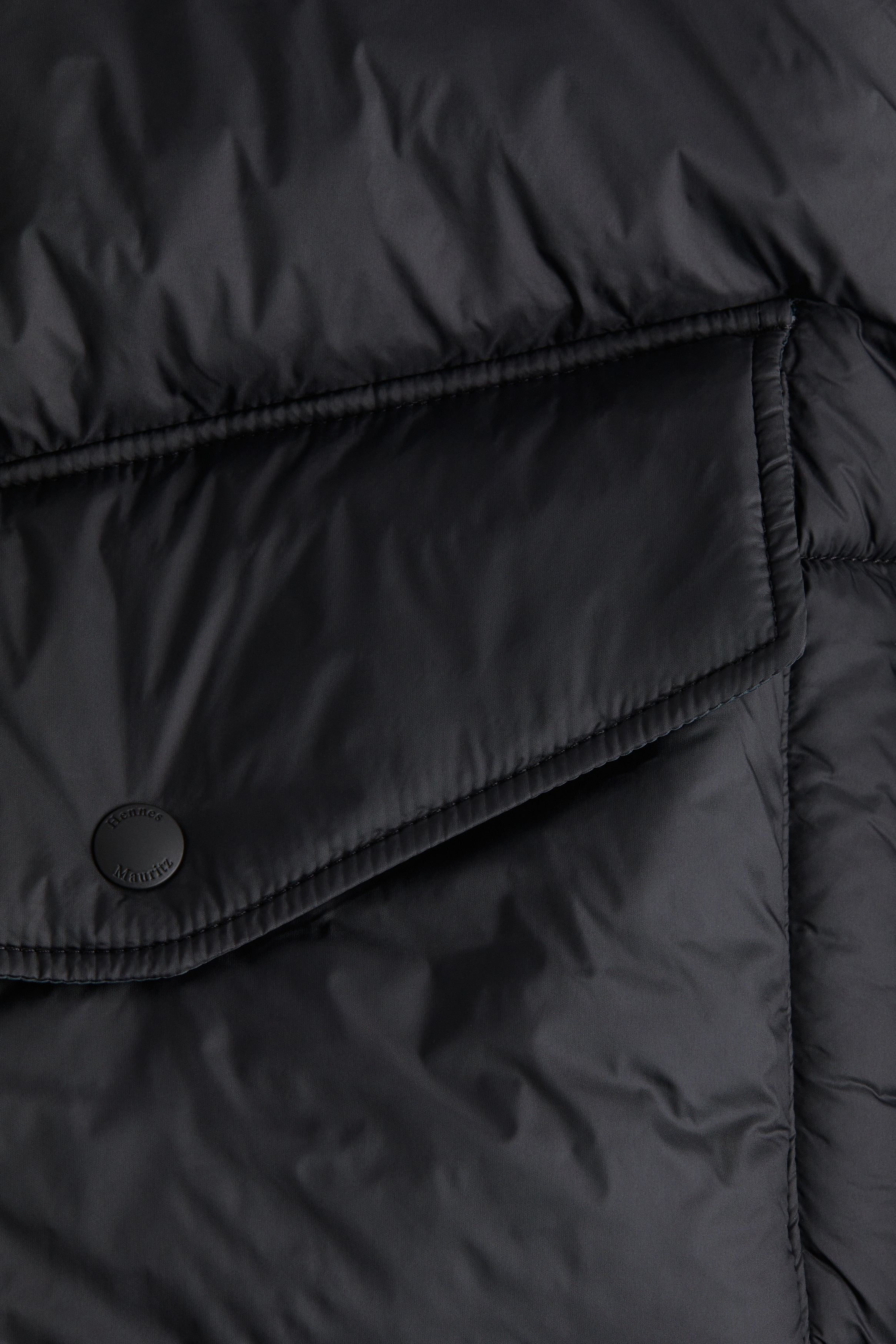 Oversized puffer jacket