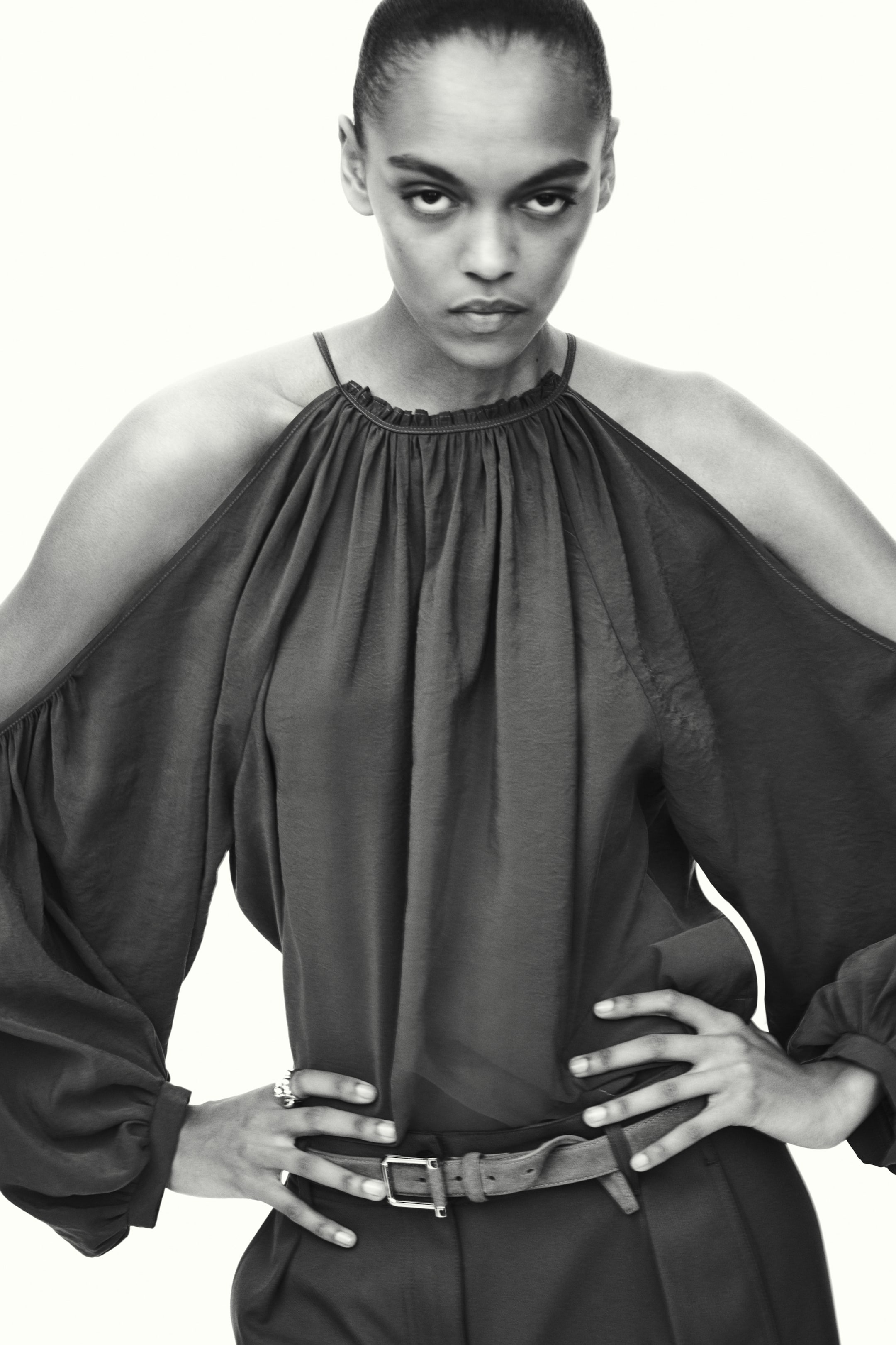 Blouse épaules dénudées