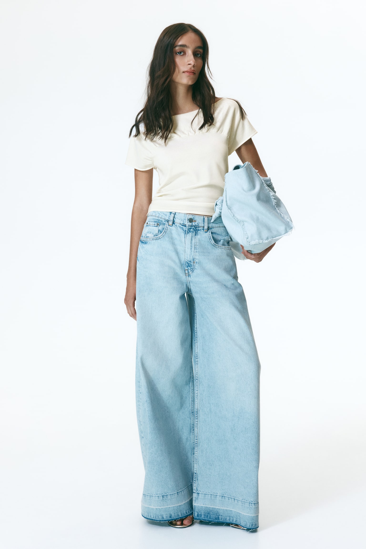 Женский топ H&M Gathered -Sleeved Top, цвет: Кремовый — фото 3