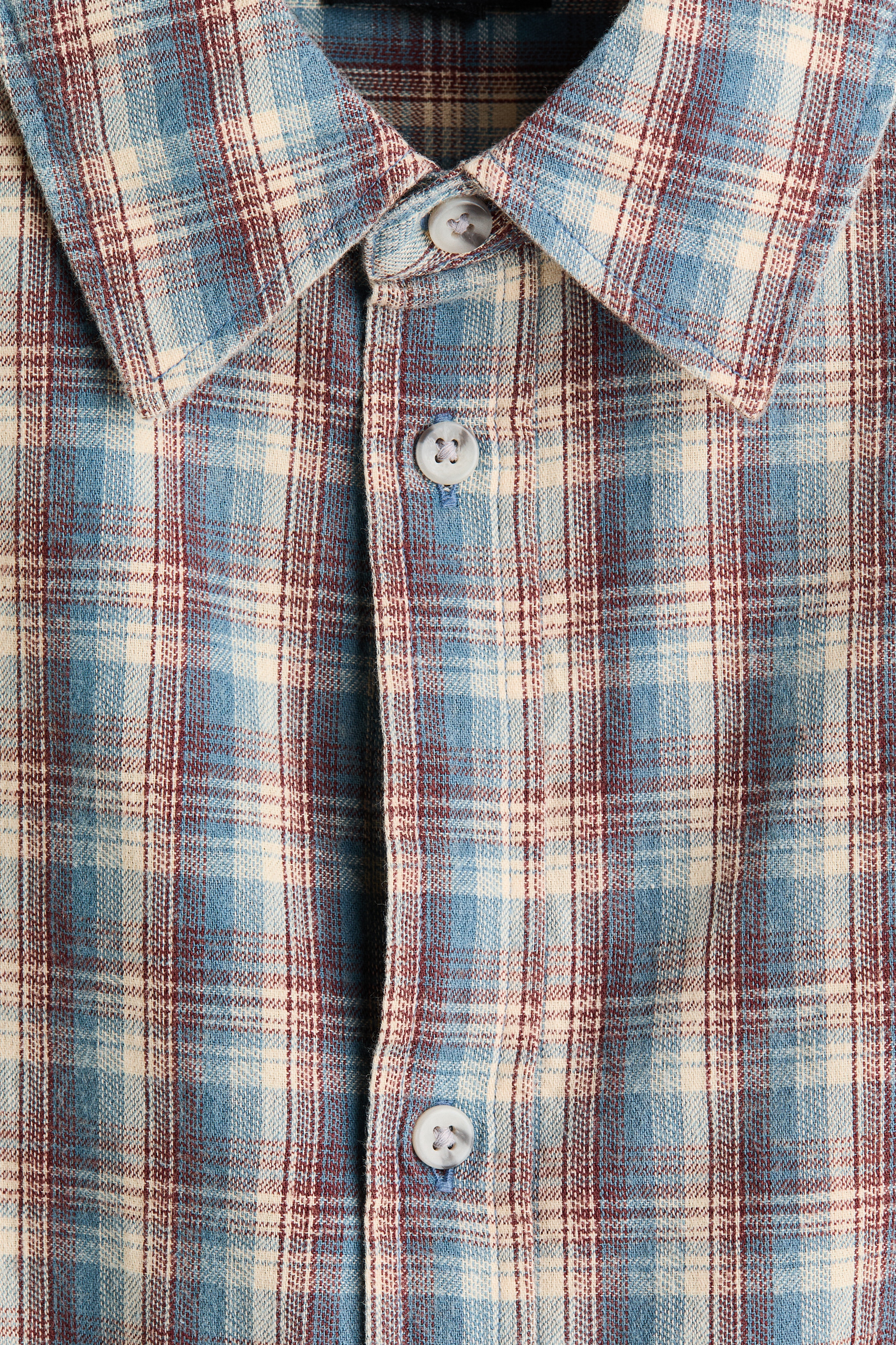 Regular Fit short-sleeved shirt