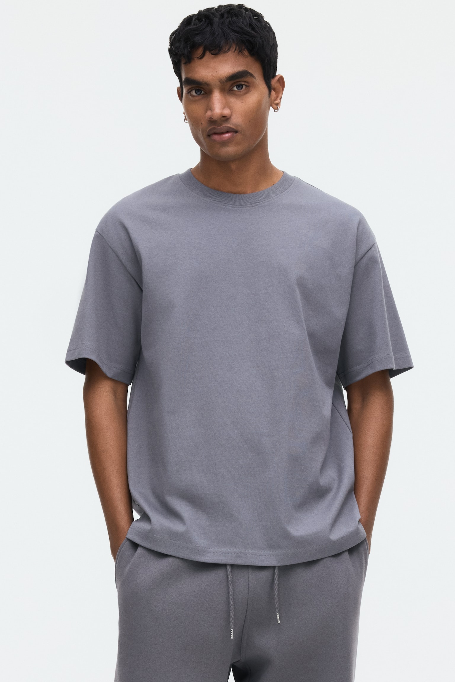 T-shirt i COOLMAX® Relaxed Fit - Mörkgrå/Blågrön/Vit/Svart - 2