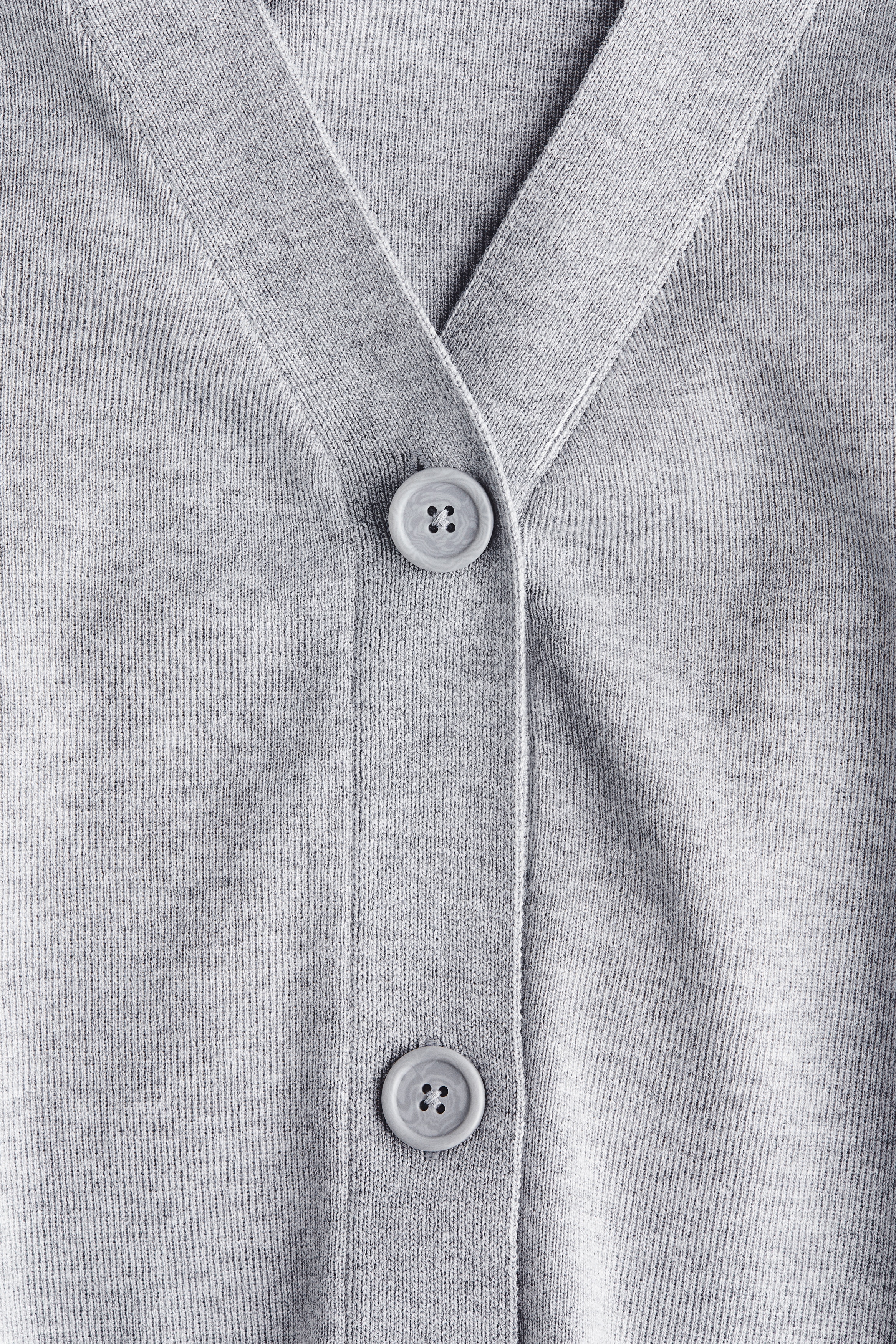 Fine-knit cardigan