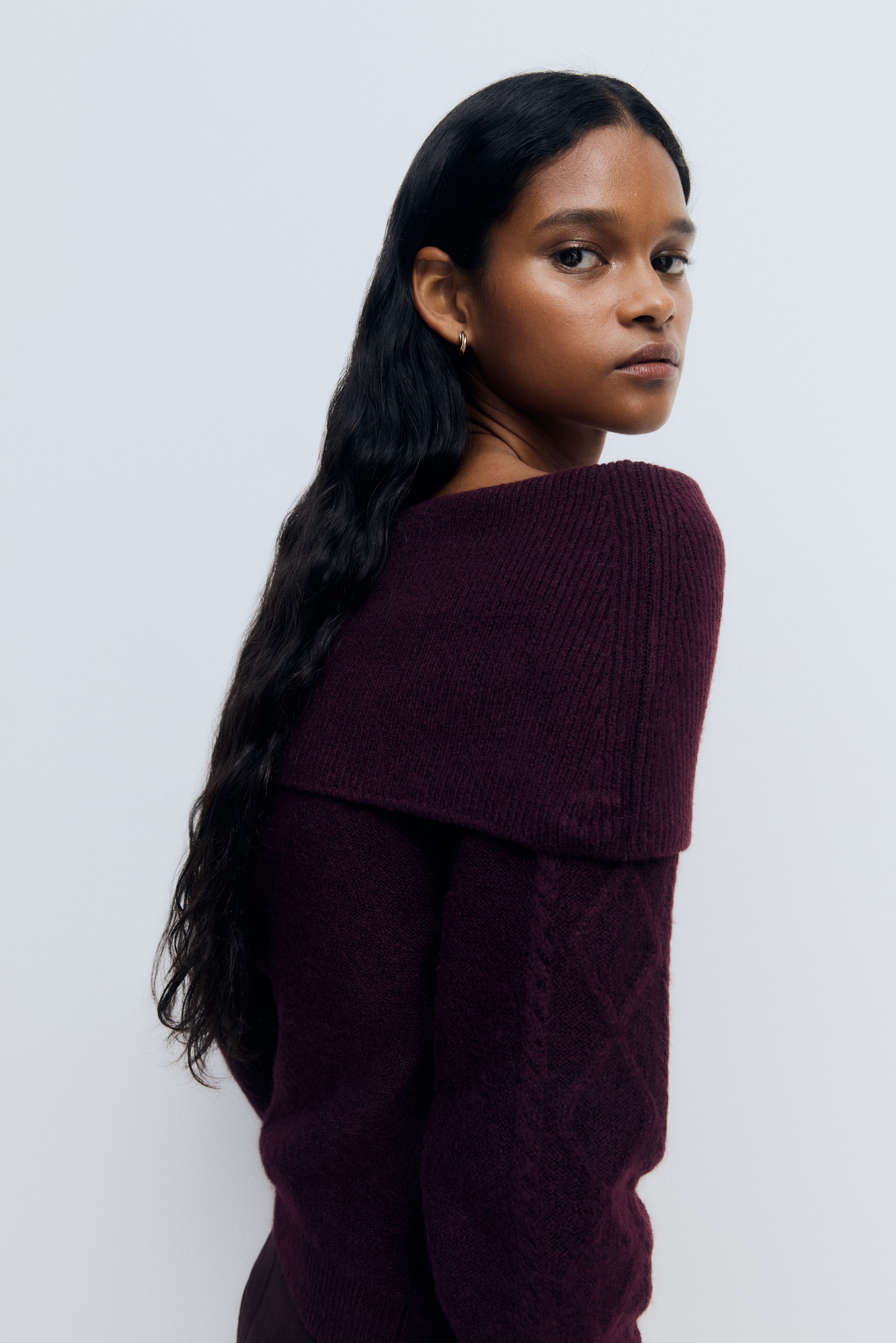 View larger image: Off-the-shoulder jumper - Plum red - Ladies | H&M GB 3